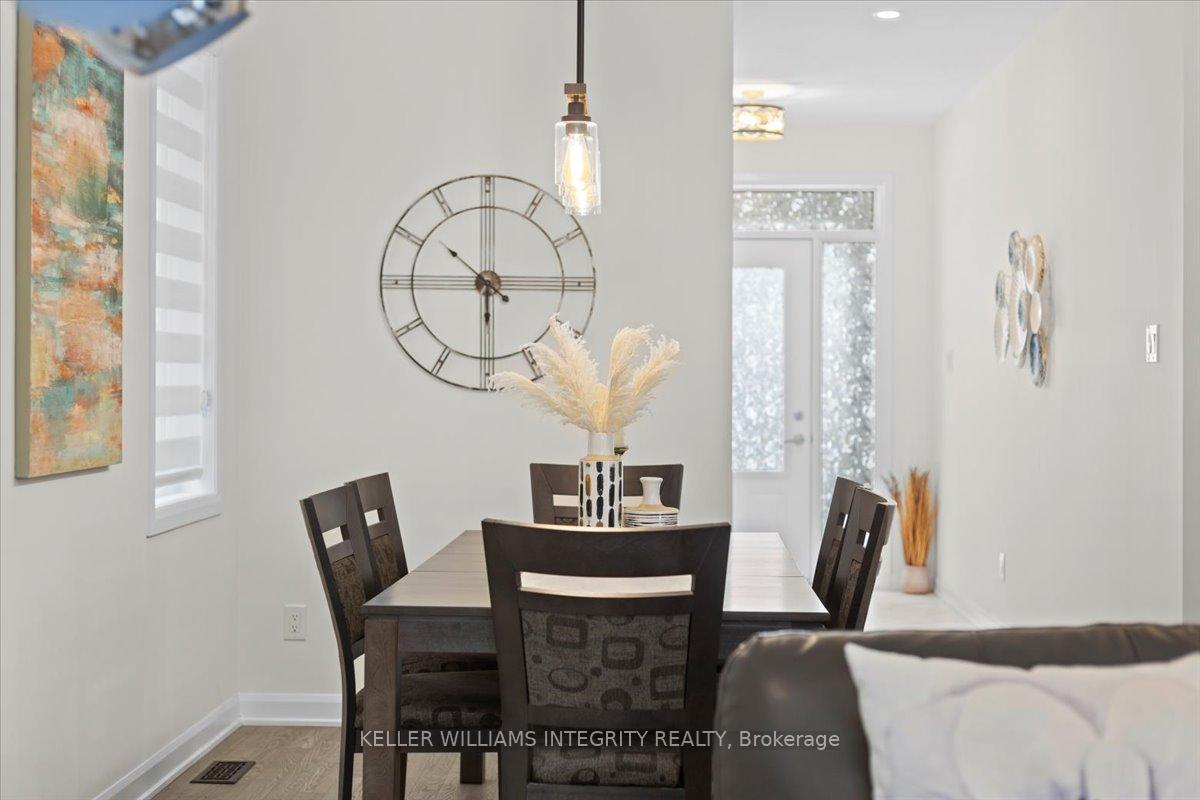 Photo 8 of 368 Cloyne Crescent, Ottawa, Barrhaven - Half Moon Bay — HOMEH