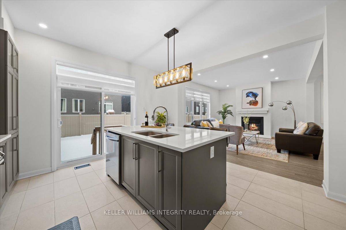 Photo 16 of 368 Cloyne Crescent, Ottawa, Barrhaven - Half Moon Bay — HOMEH