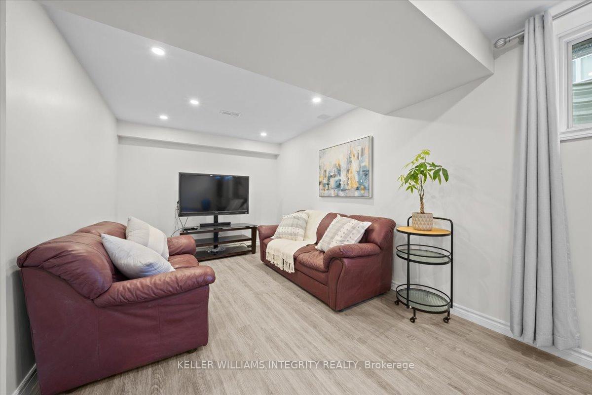 Photo 34 of 368 Cloyne Crescent, Ottawa, Barrhaven - Half Moon Bay — HOMEH