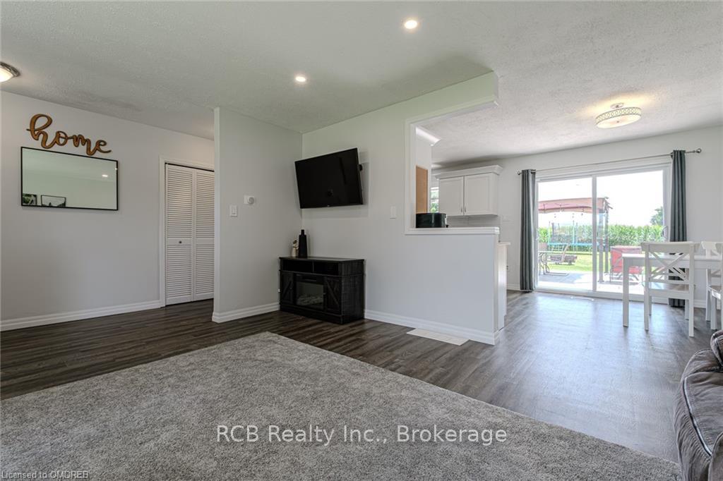 Photo 8 of 232 Pleasant Ridge Road, Brant, Brantford Twp — HOMEH