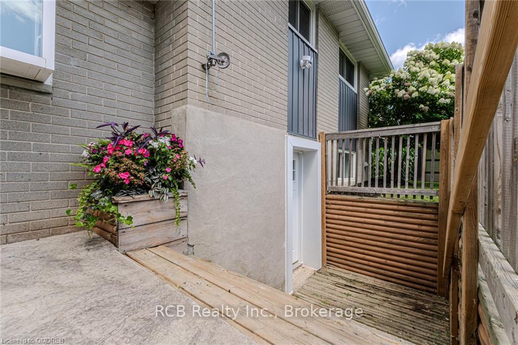Photo 24 of 232 Pleasant Ridge Road, Brant, Brantford Twp — HOMEH