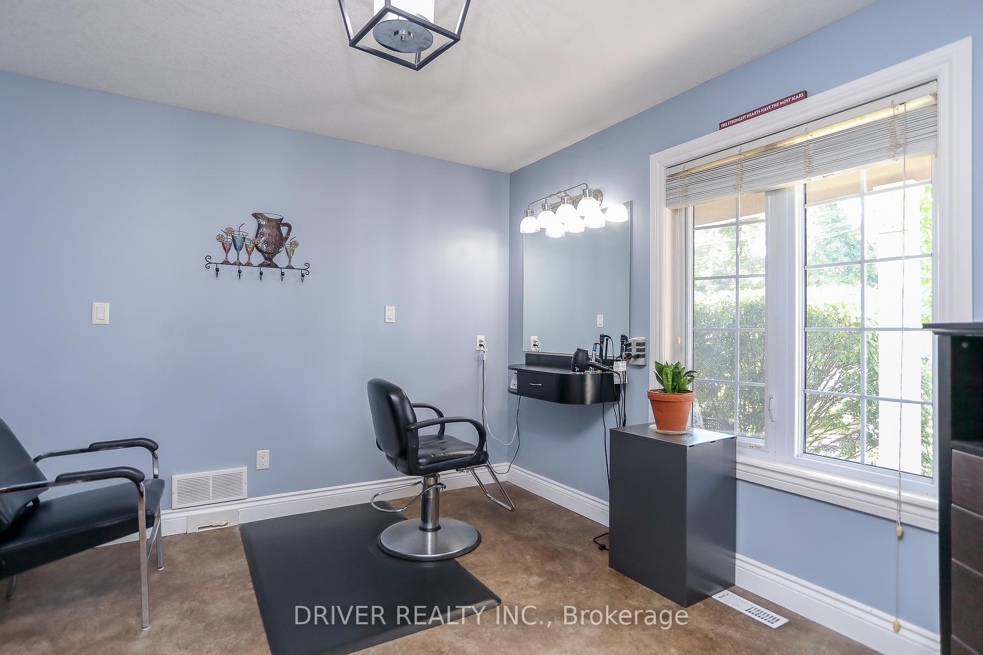 Photo 5 of 71 Queen Street S, Aylmer — HOMEH