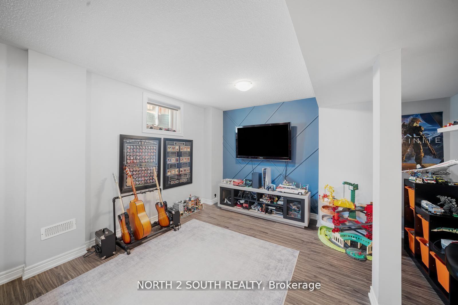 Photo 10 of 22 Bernadino Street, Brampton, Bram East — HOMEH