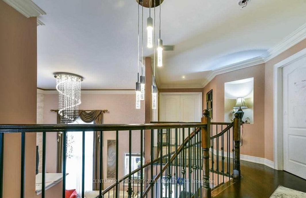 Photo 20 of 12 Fort Williams Drive, Brampton, Credit Valley — HOMEH