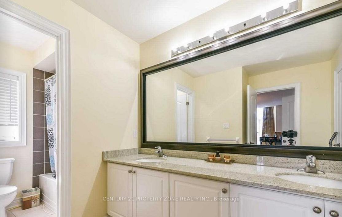 Photo 27 of 12 Fort Williams Drive, Brampton, Credit Valley — HOMEH