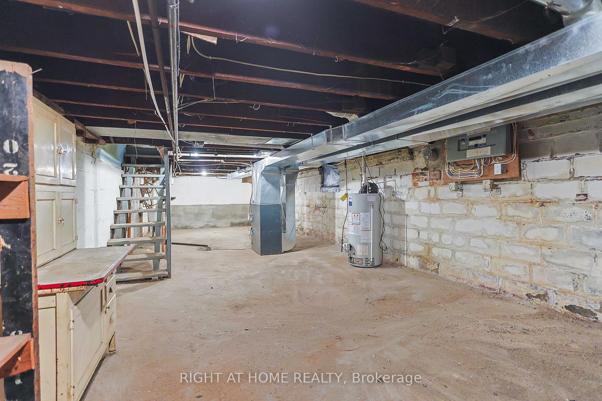 Photo 26 of 318 John Street N, Hamilton, Beasley — HOMEH