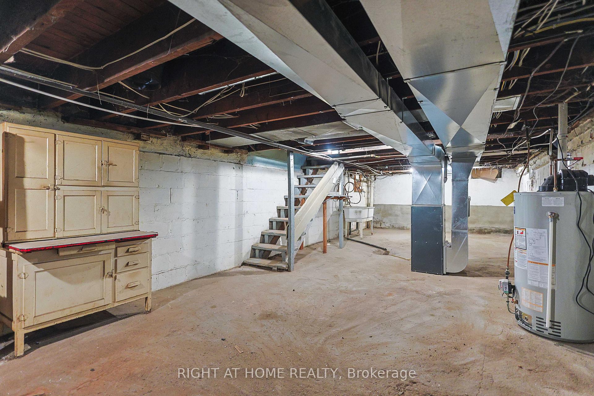 Photo 27 of 318 John Street N, Hamilton, Beasley — HOMEH