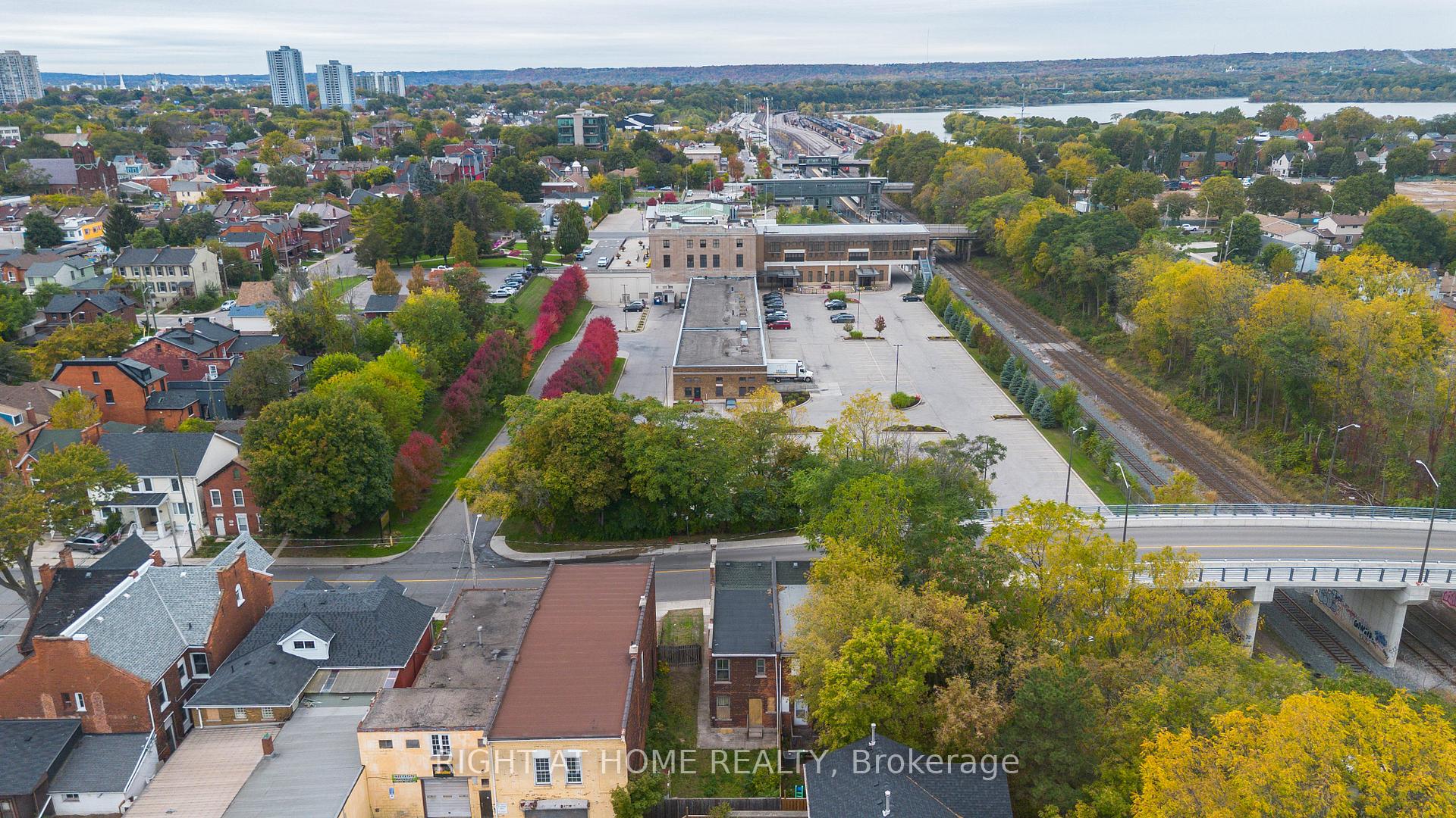 Photo 42 of 318 John Street N, Hamilton, Beasley — HOMEH