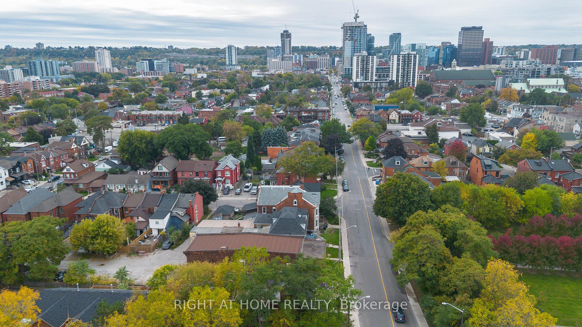 Photo 43 of 318 John Street N, Hamilton, Beasley — HOMEH