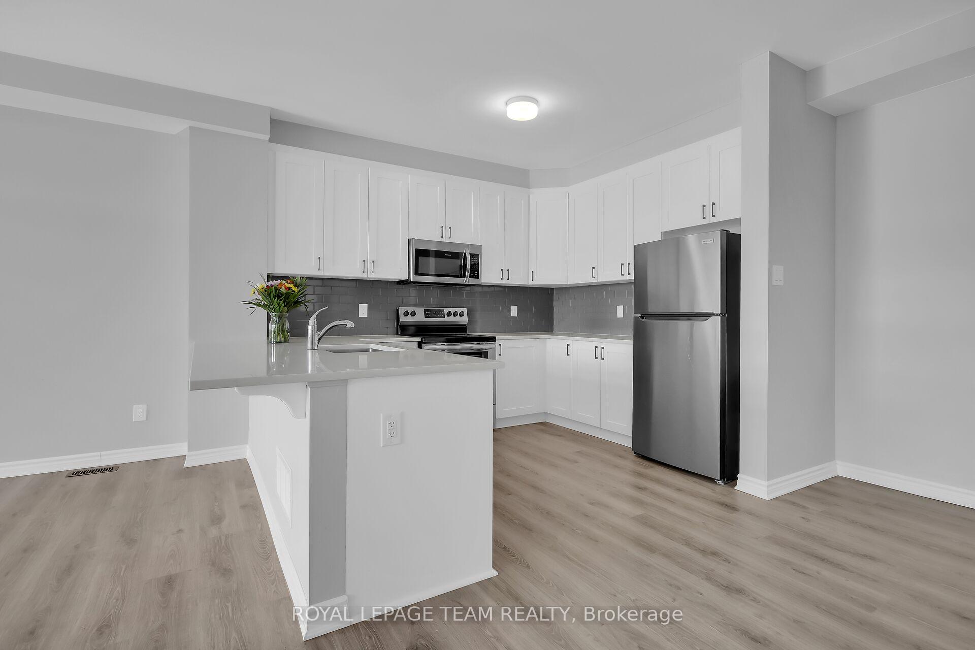 Photo 3 of 55 Lentago Avenue, Ottawa, Barrhaven - Half Moon Bay — HOMEH