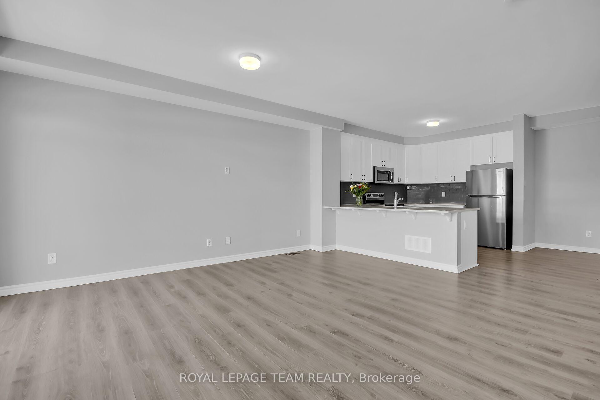 Photo 6 of 55 Lentago Avenue, Ottawa, Barrhaven - Half Moon Bay — HOMEH
