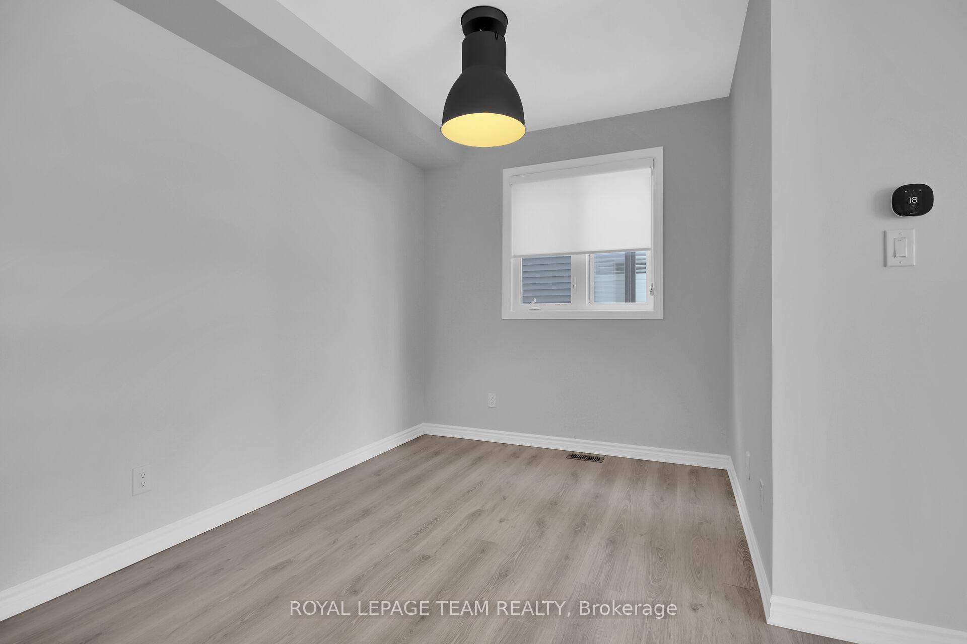 Photo 8 of 55 Lentago Avenue, Ottawa, Barrhaven - Half Moon Bay — HOMEH