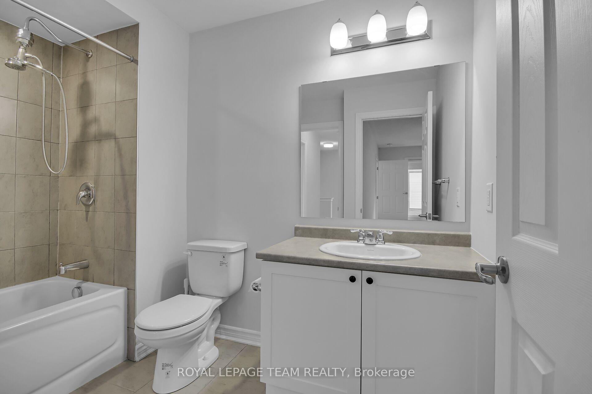 Photo 15 of 55 Lentago Avenue, Ottawa, Barrhaven - Half Moon Bay — HOMEH