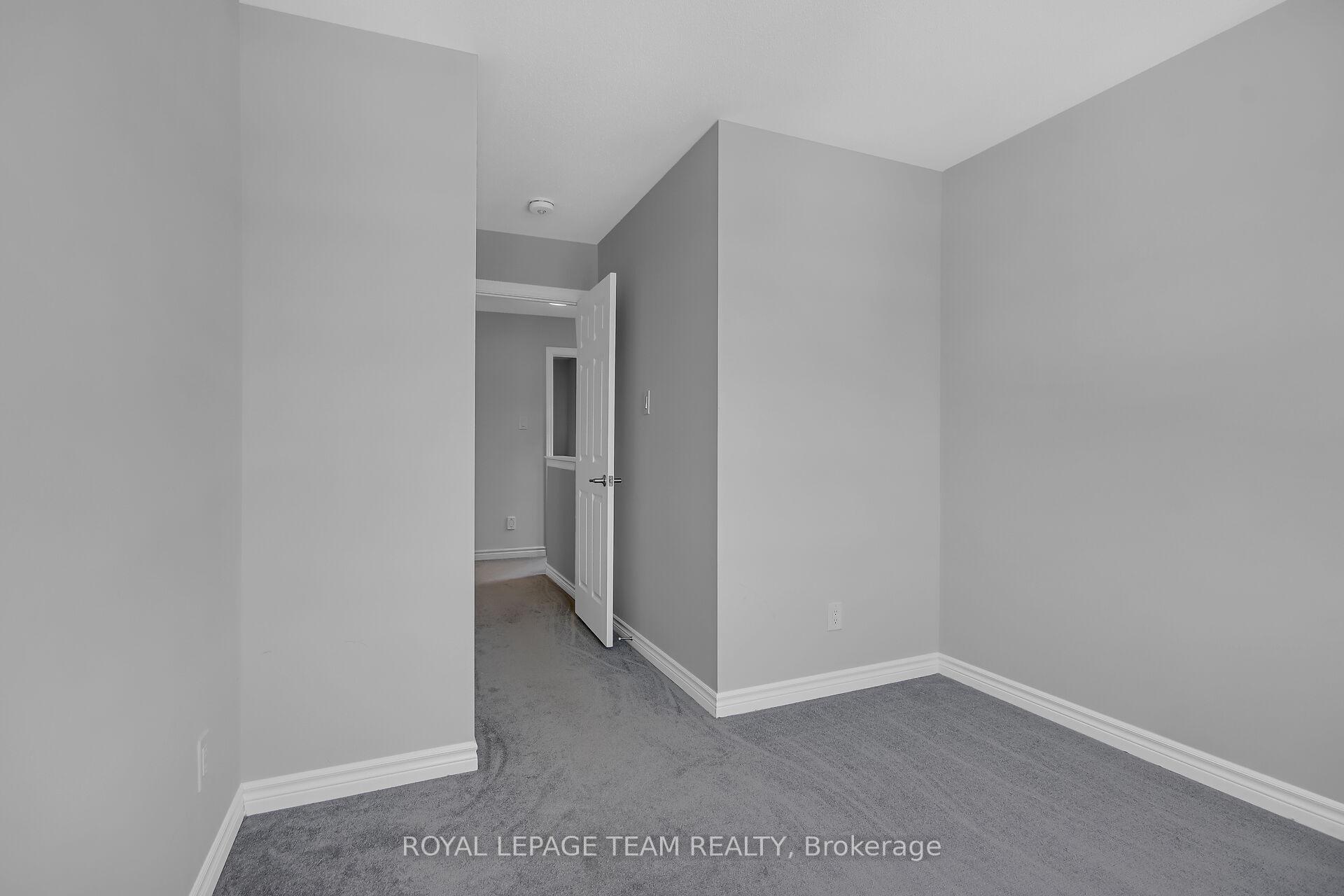 Photo 23 of 55 Lentago Avenue, Ottawa, Barrhaven - Half Moon Bay — HOMEH