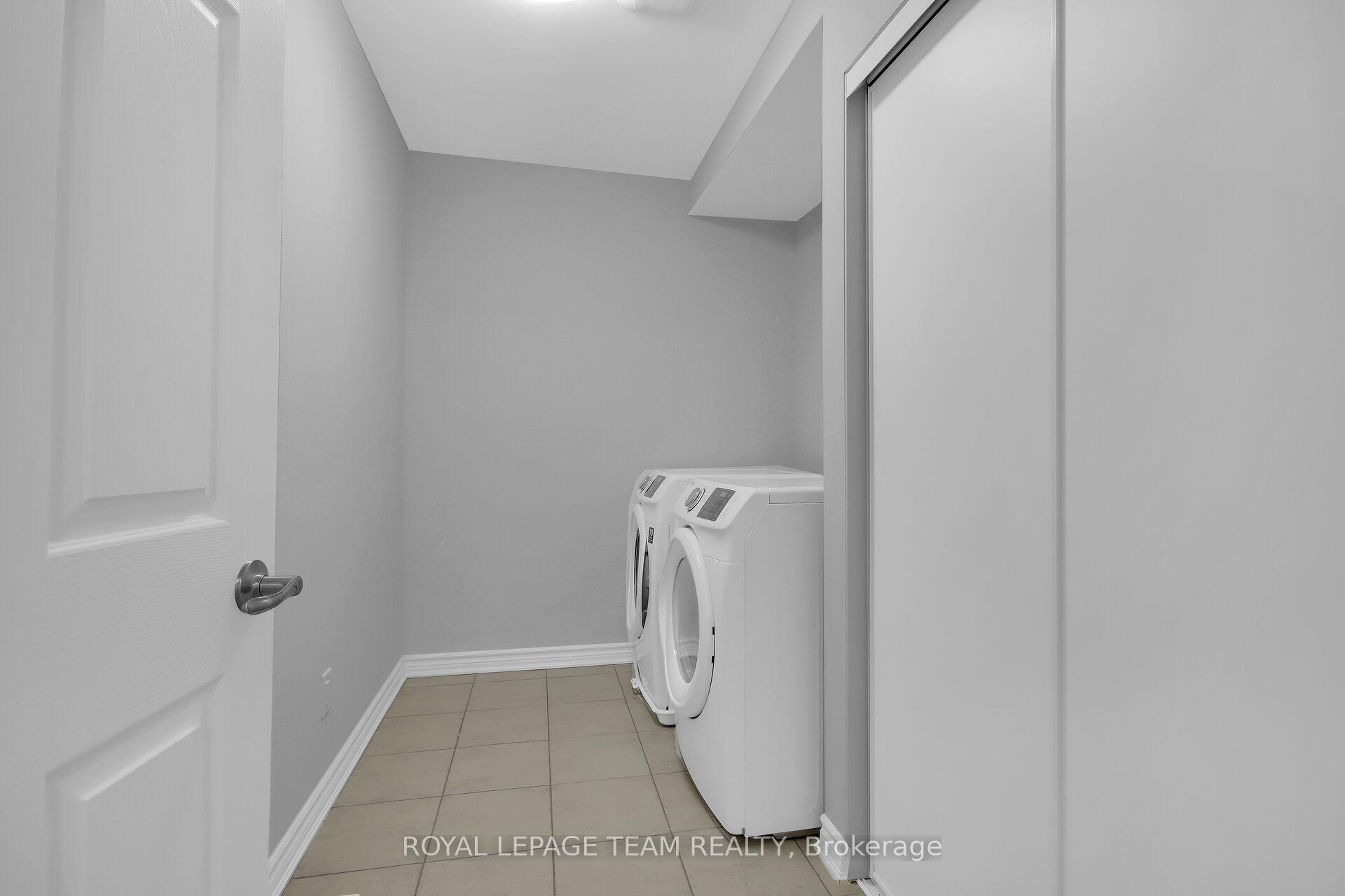 Photo 28 of 55 Lentago Avenue, Ottawa, Barrhaven - Half Moon Bay — HOMEH