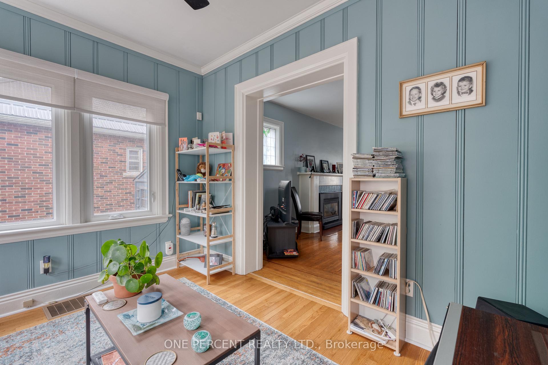 Photo 7 of 33 East 12th Street, Hamilton, Inch Park — HOMEH