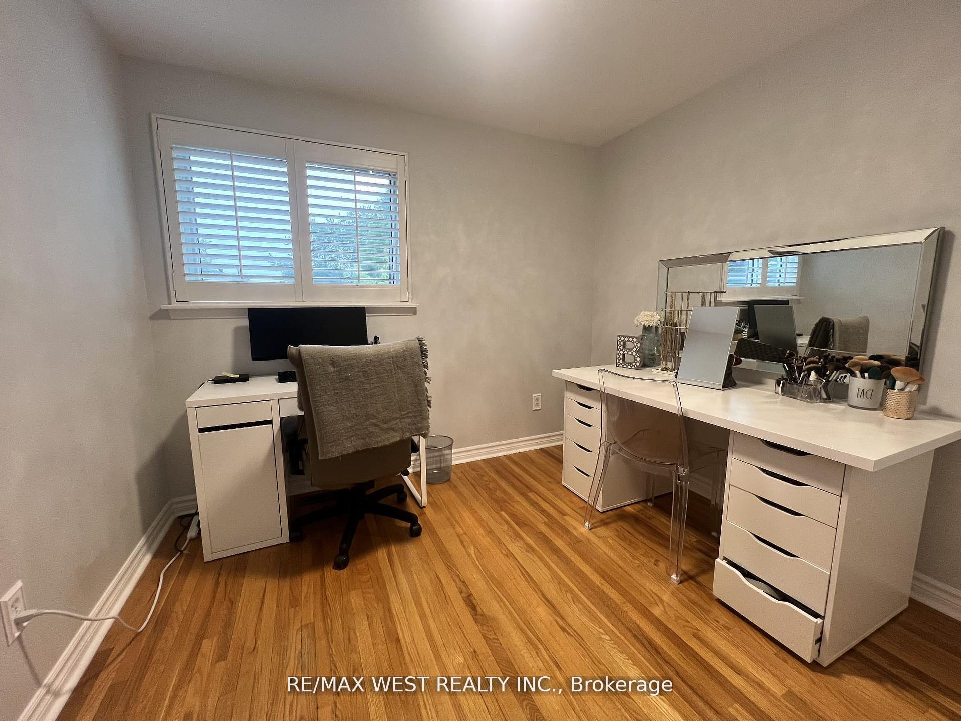 Photo 11 of 30 Tindale Road, Brampton, Madoc — HOMEH