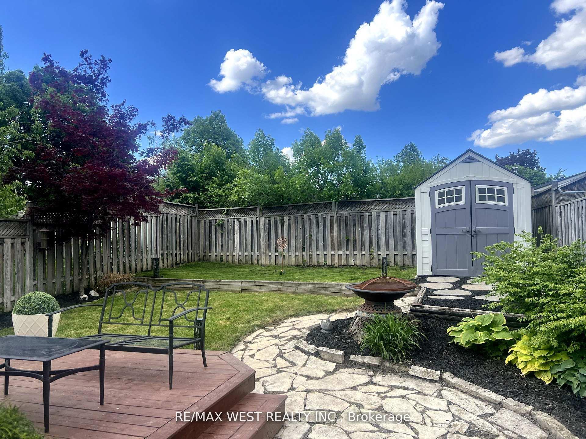 Photo 19 of 30 Tindale Road, Brampton, Madoc — HOMEH