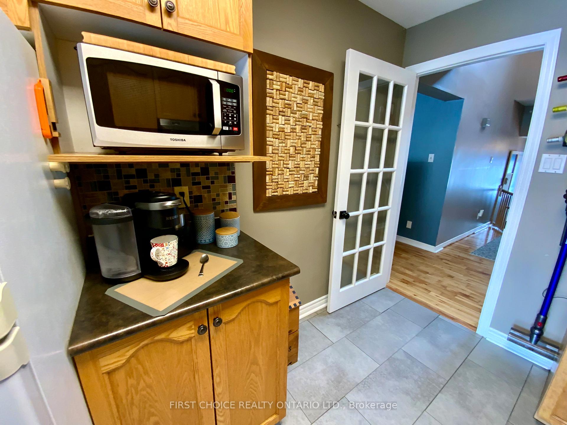 Photo 8 of 31 Astoria Crescent, Ottawa, Barrhaven East — HOMEH