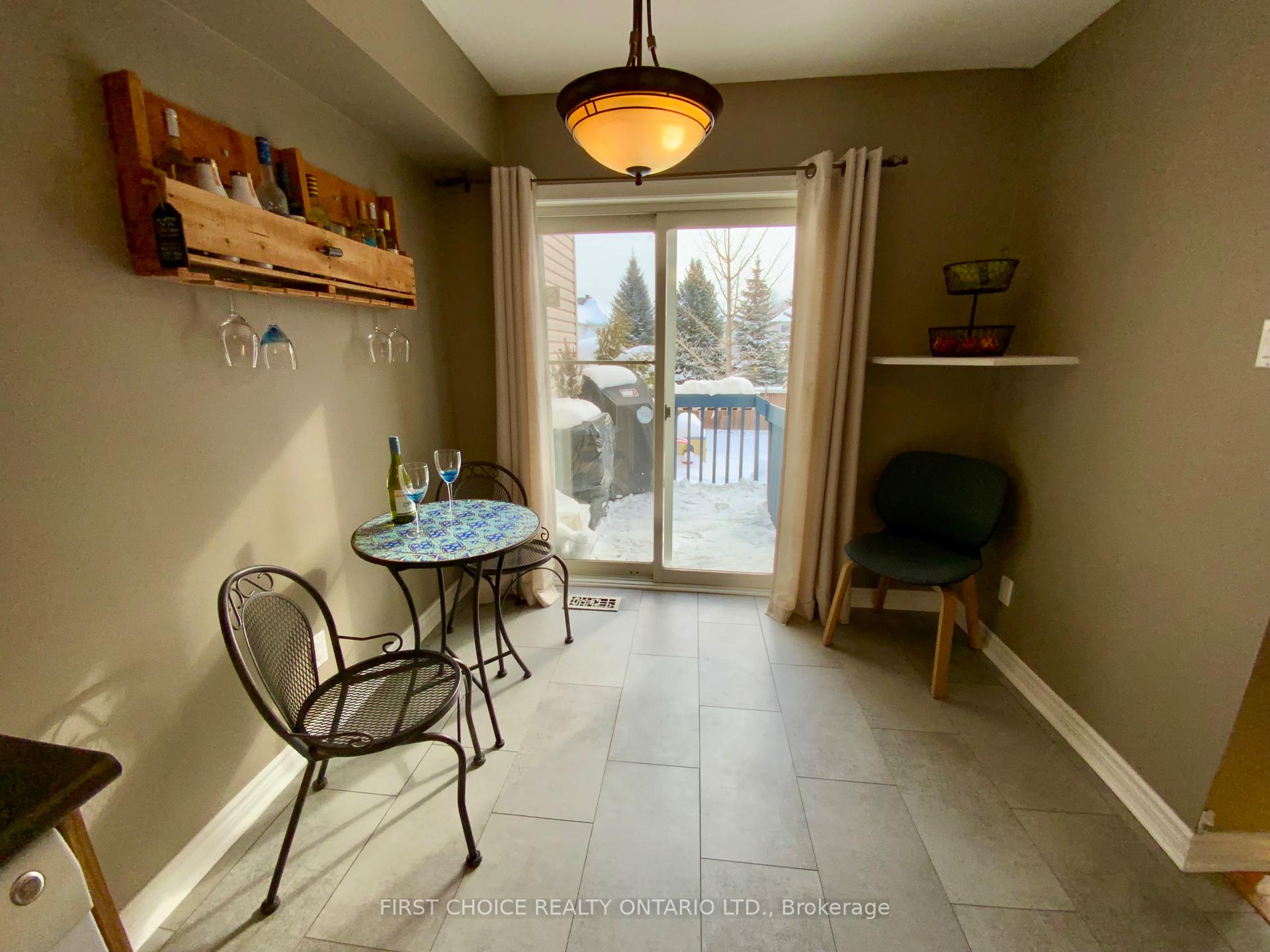 Photo 12 of 31 Astoria Crescent, Ottawa, Barrhaven East — HOMEH