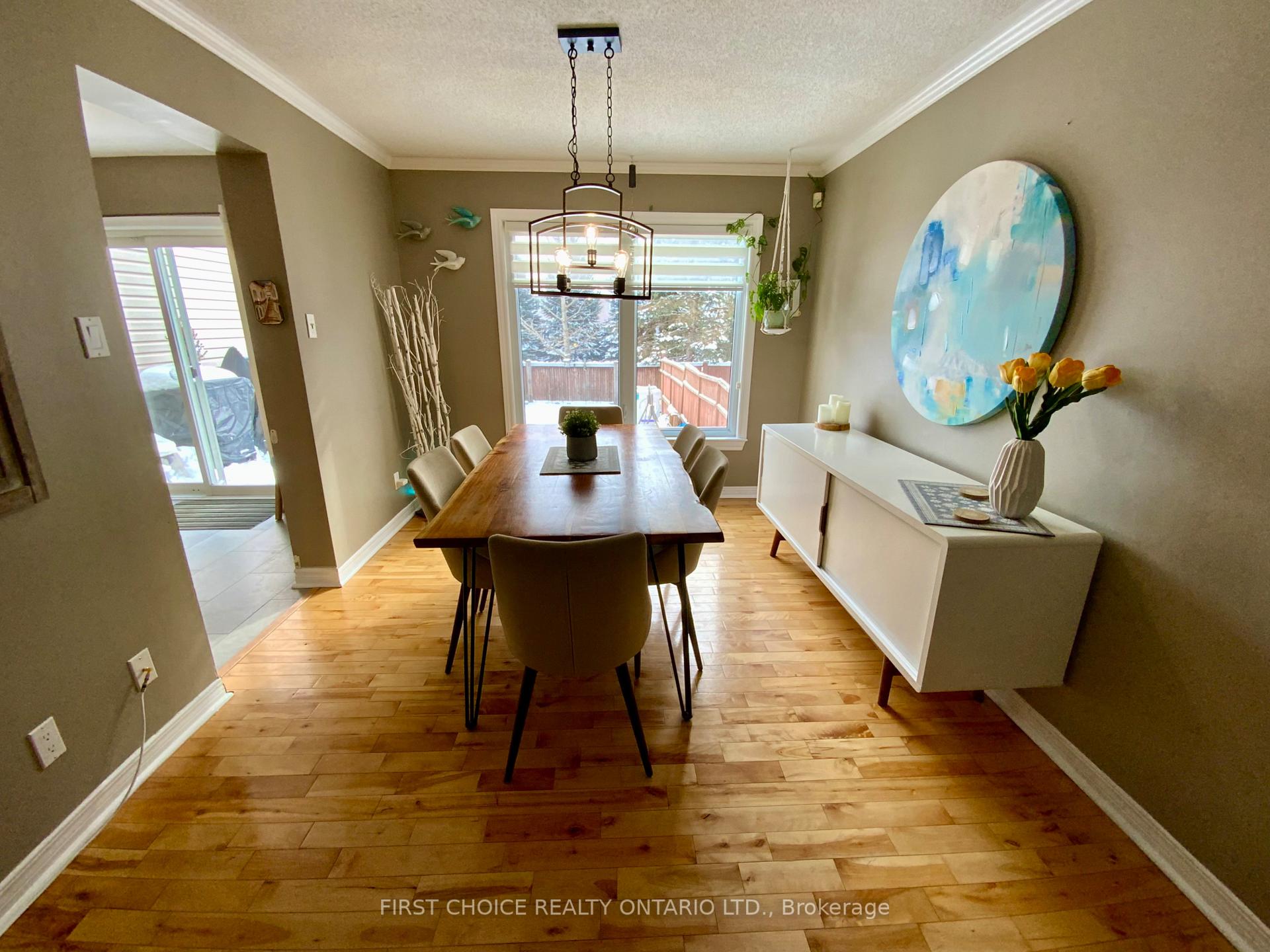 Photo 14 of 31 Astoria Crescent, Ottawa, Barrhaven East — HOMEH