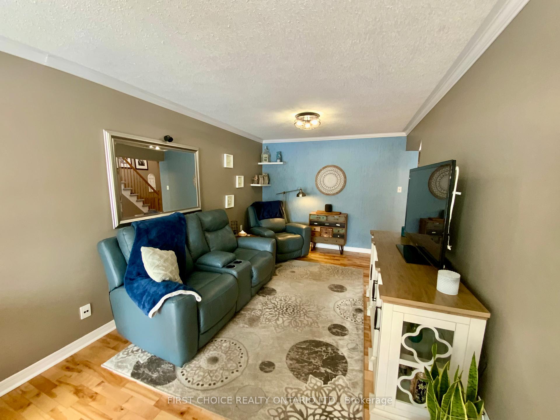 Photo 22 of 31 Astoria Crescent, Ottawa, Barrhaven East — HOMEH