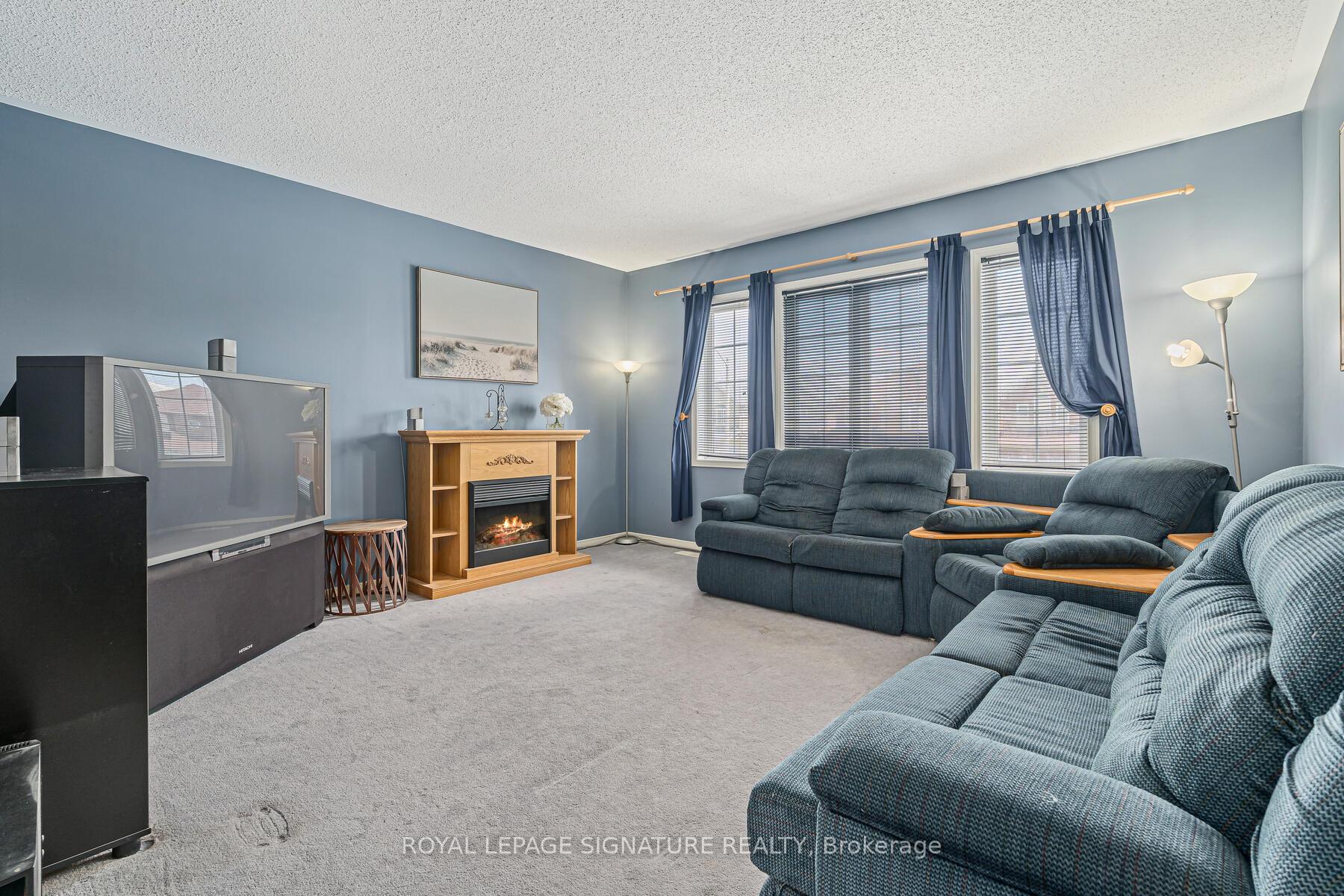 Photo 20 of 116 River Rock Crescent, Brampton, Fletcher's Meadow — HOMEH