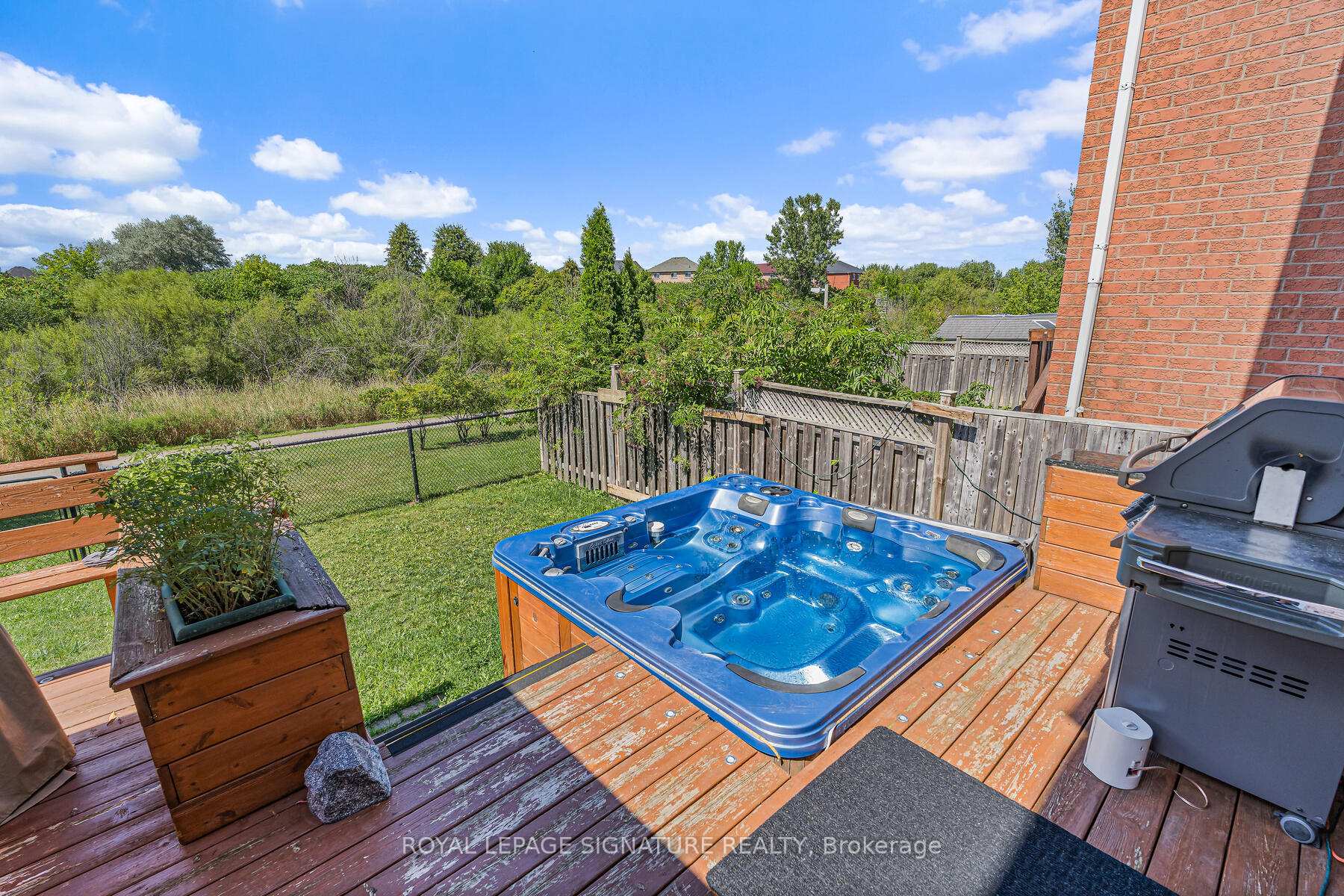 Photo 31 of 116 River Rock Crescent, Brampton, Fletcher's Meadow — HOMEH