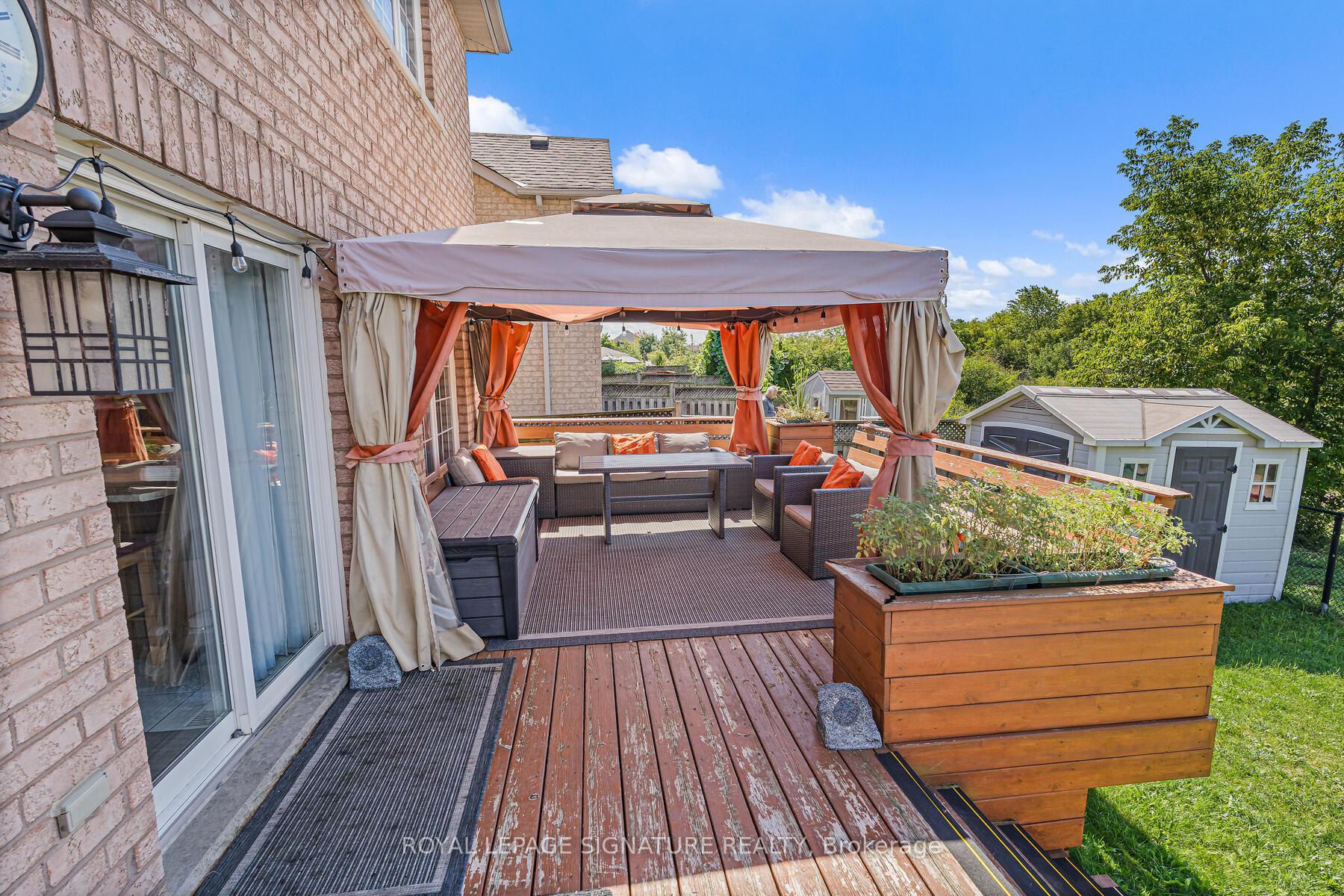 Photo 32 of 116 River Rock Crescent, Brampton, Fletcher's Meadow — HOMEH
