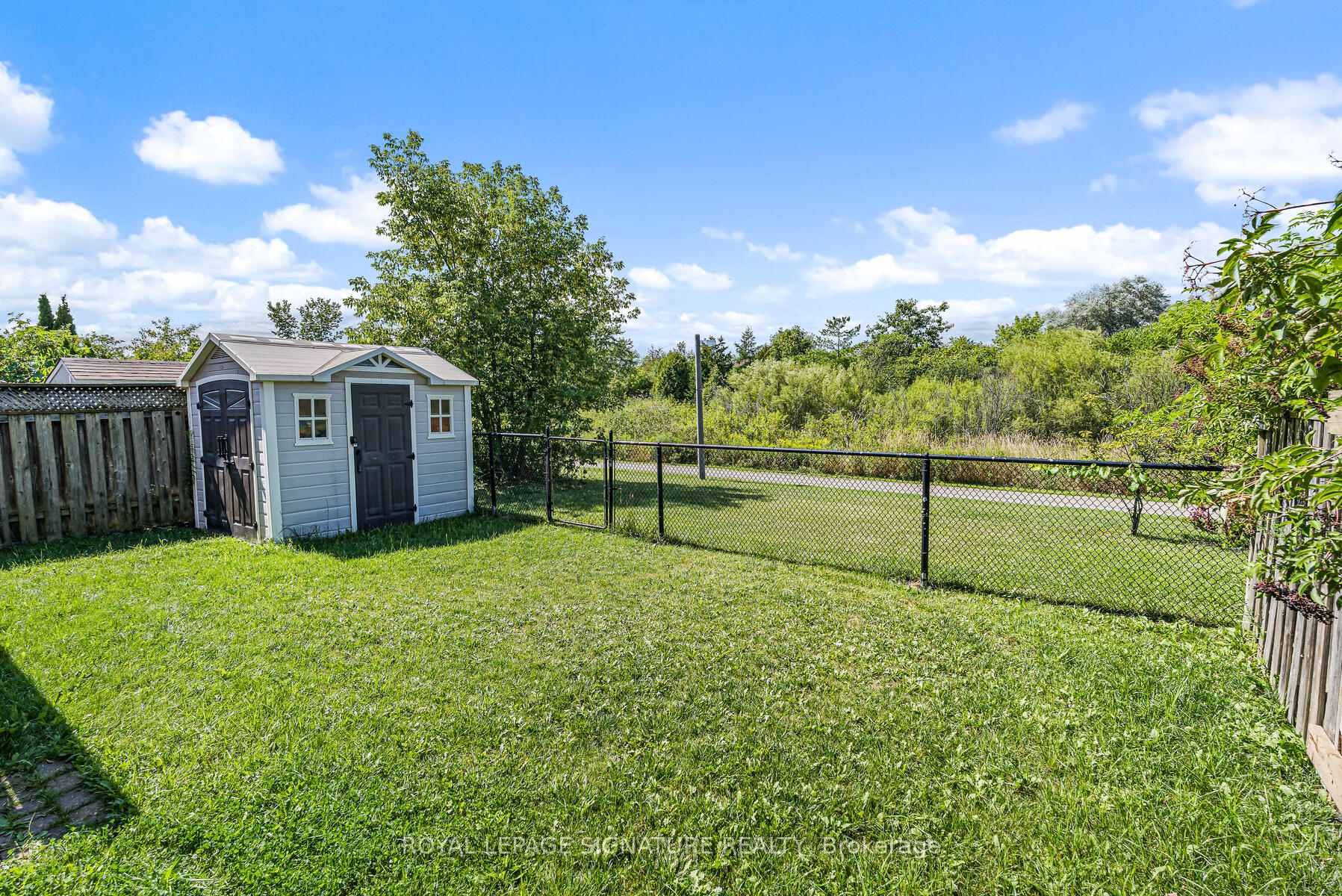 Photo 36 of 116 River Rock Crescent, Brampton, Fletcher's Meadow — HOMEH
