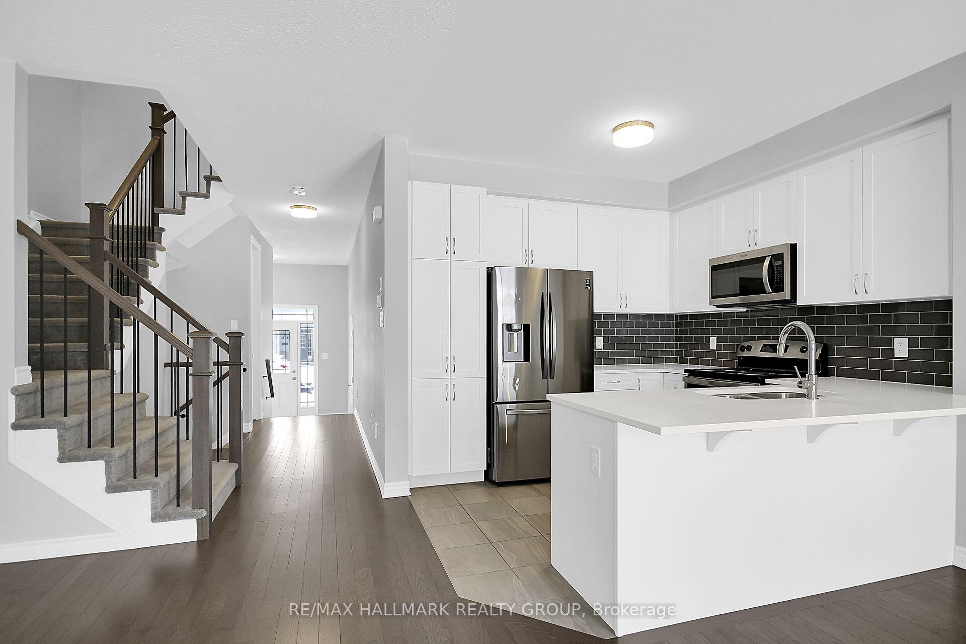 Photo 13 of 79 Mesa Drive, Ottawa, Barrhaven - Half Moon Bay — HOMEH