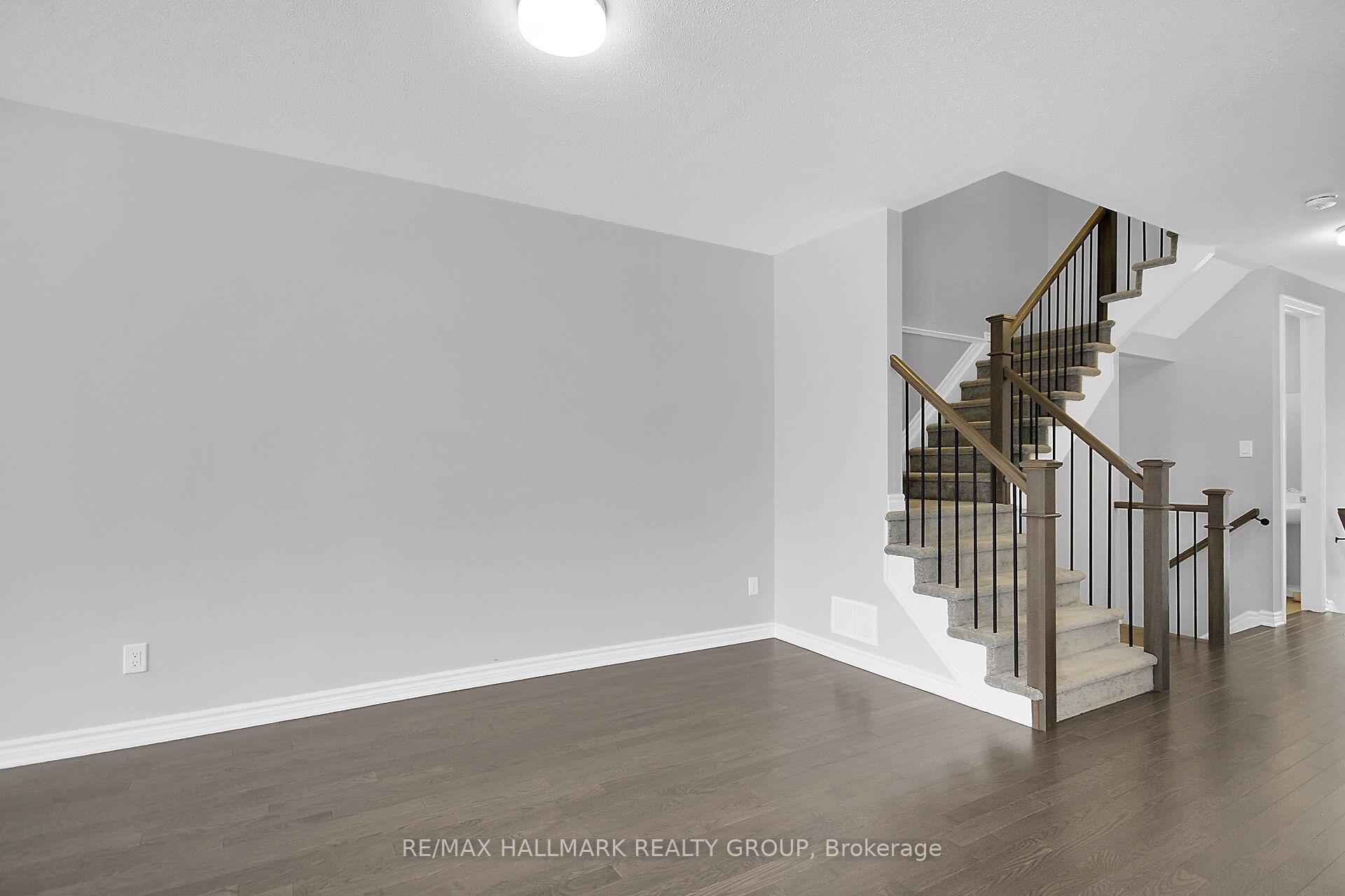 Photo 19 of 79 Mesa Drive, Ottawa, Barrhaven - Half Moon Bay — HOMEH