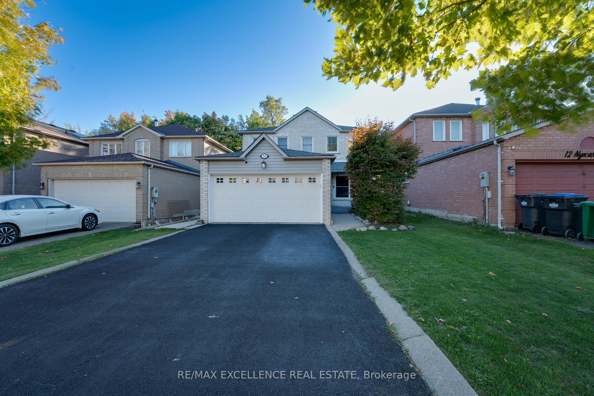 Photo 2 of 14 Nymark Place, Brampton, Westgate — HOMEH