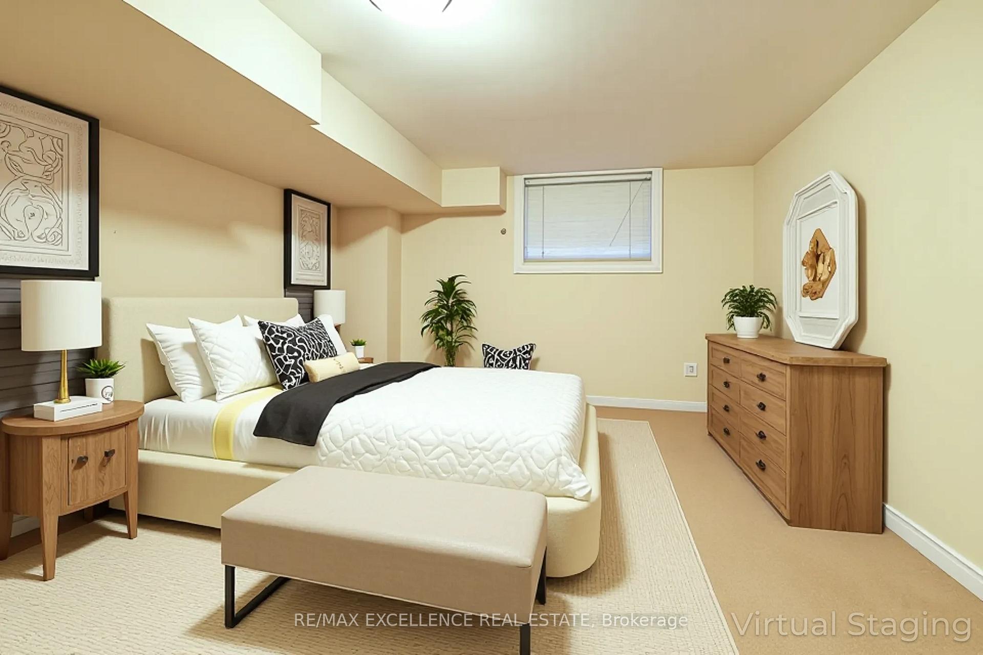 Photo 17 of 14 Nymark Place, Brampton, Westgate — HOMEH