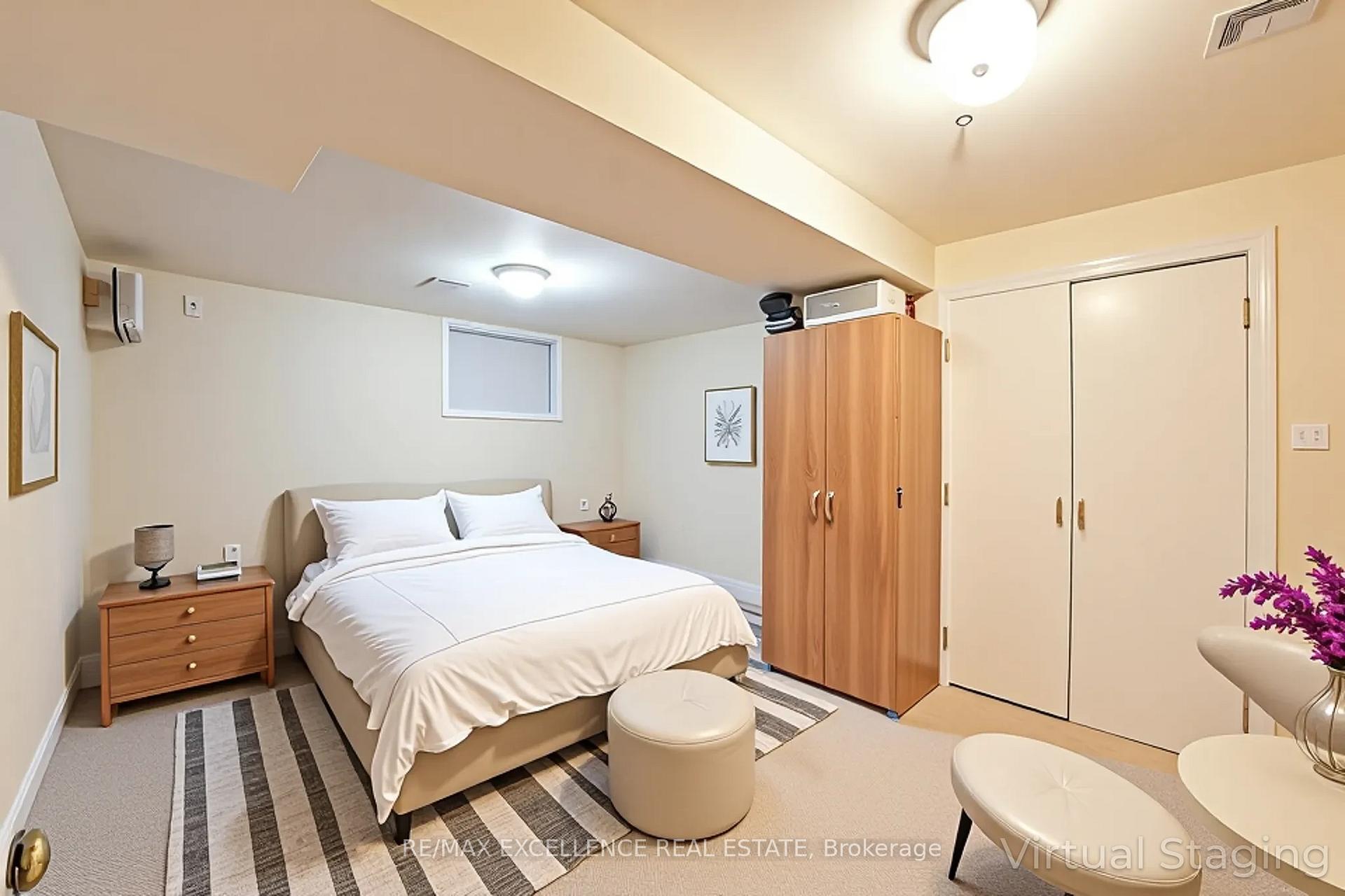 Photo 18 of 14 Nymark Place, Brampton, Westgate — HOMEH