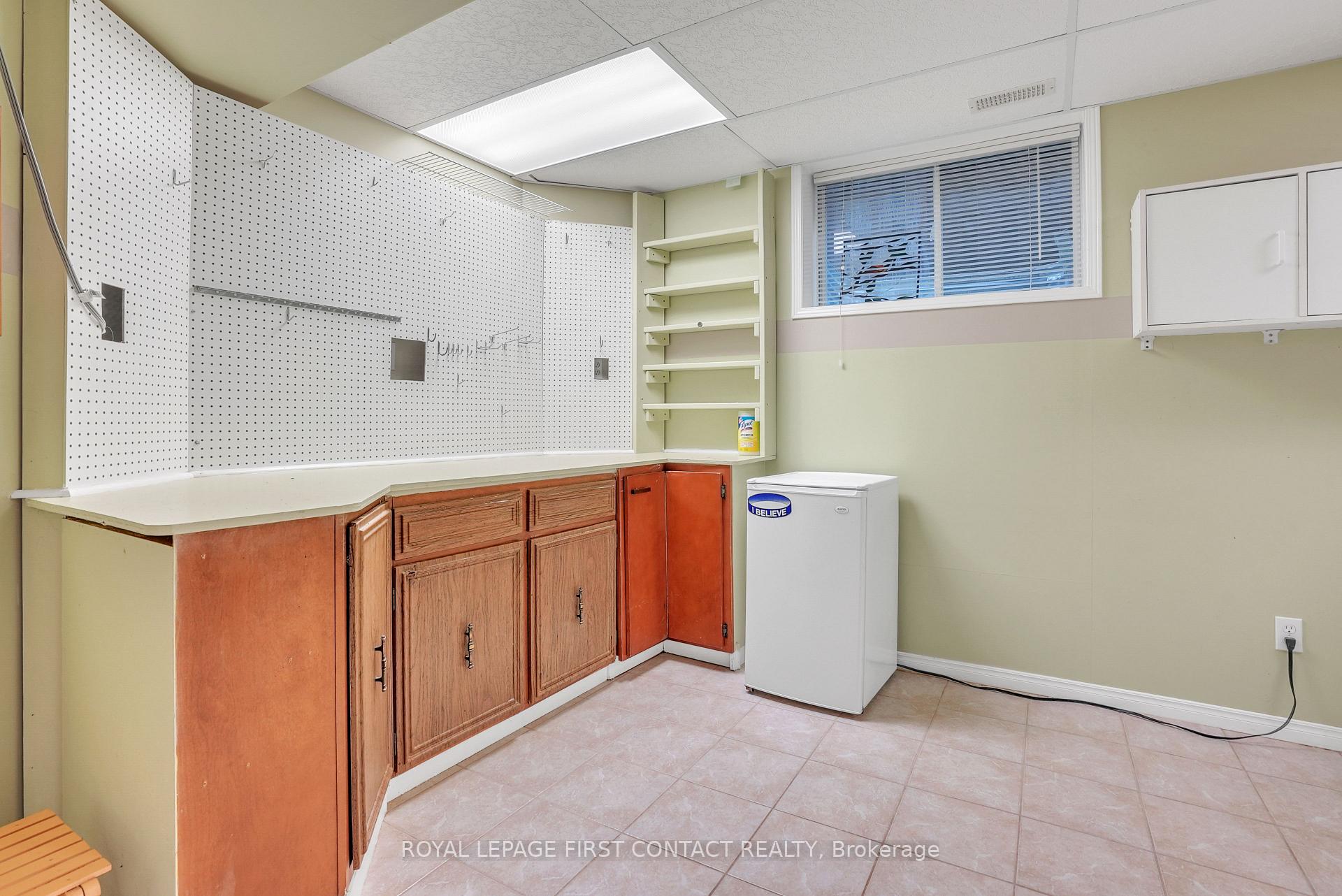 Photo 27 of 185 Hanmer Street E, Barrie, East Bayfield — HOMEH