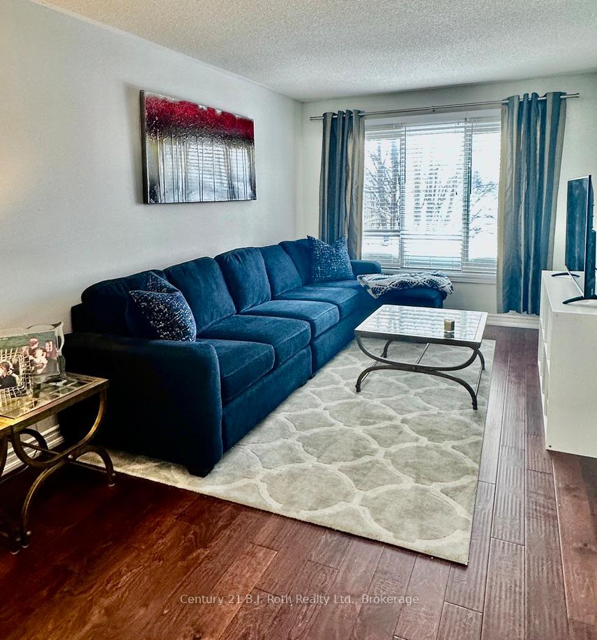 Photo 13 of 203 Ferndale Drive S, Barrie, Ardagh — HOMEH