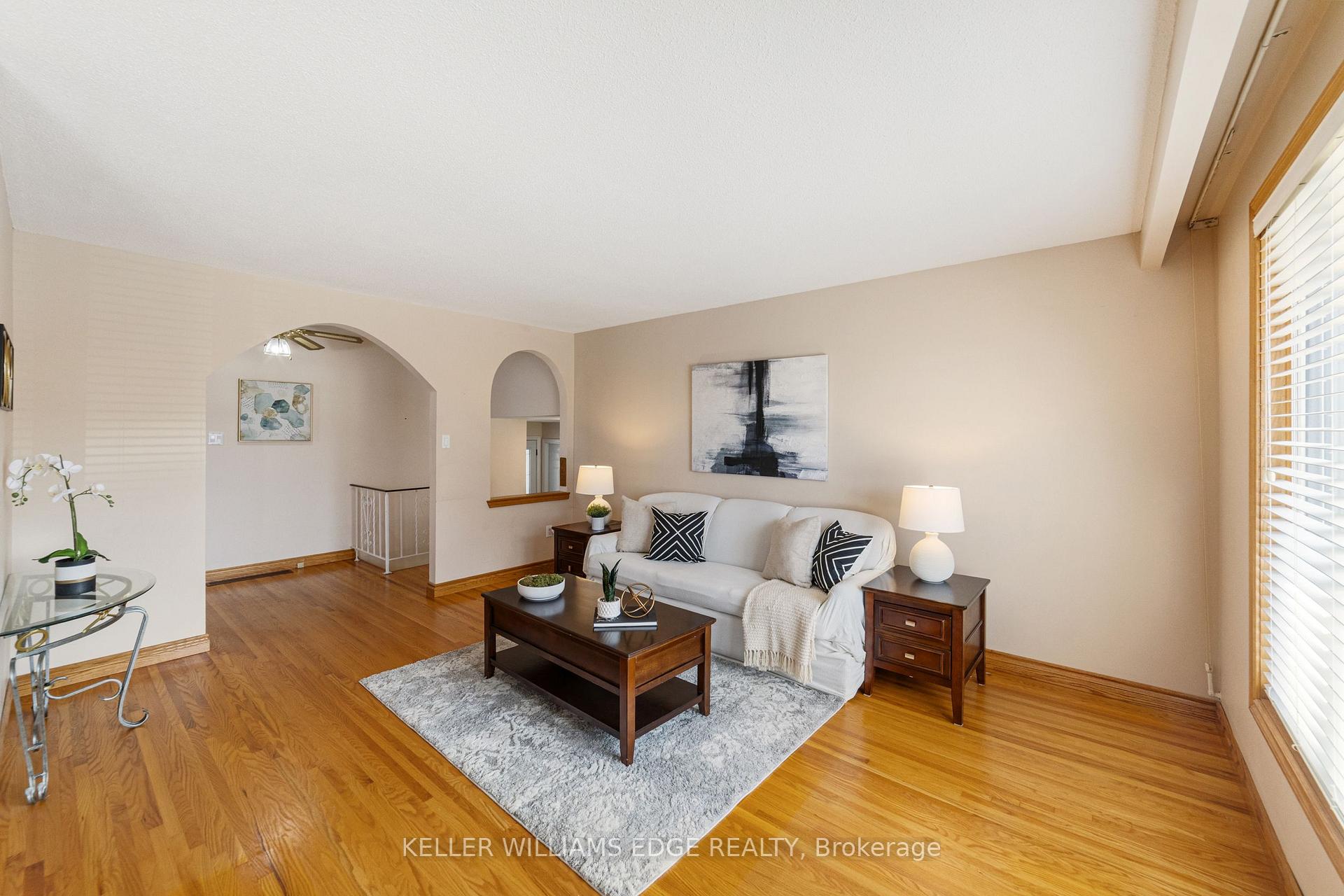Photo 4 of 50 Green Road, Hamilton, Stoney Creek — HOMEH