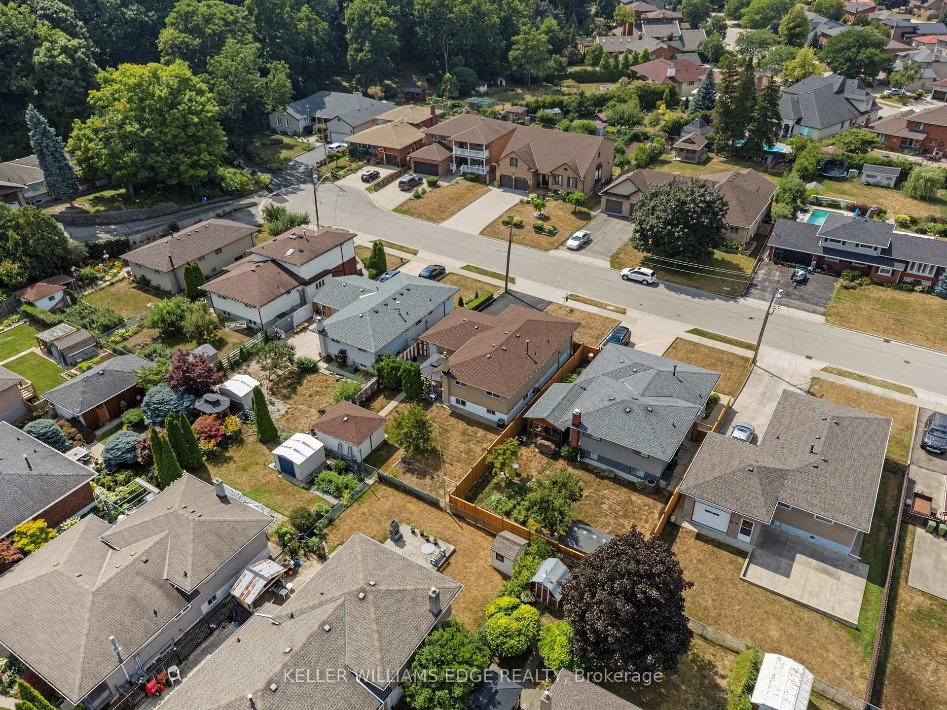 Photo 21 of 50 Green Road, Hamilton, Stoney Creek — HOMEH