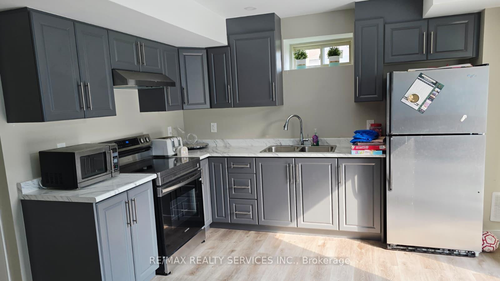 Photo 7 of 92 Allegro Drive, Brampton, Credit Valley — HOMEH