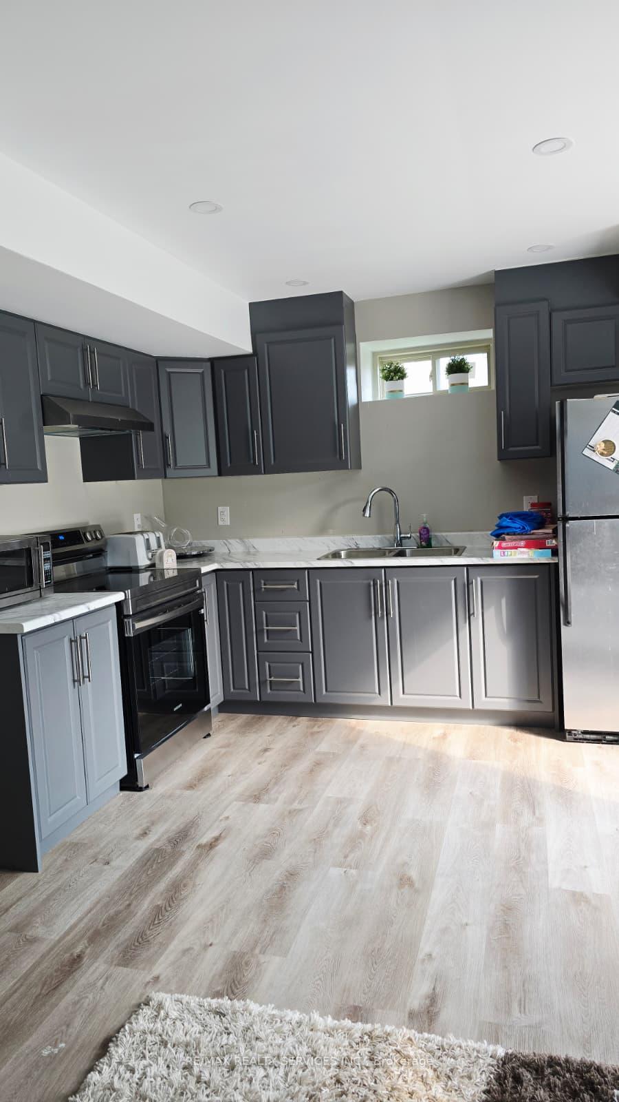 Photo 9 of 92 Allegro Drive, Brampton, Credit Valley — HOMEH