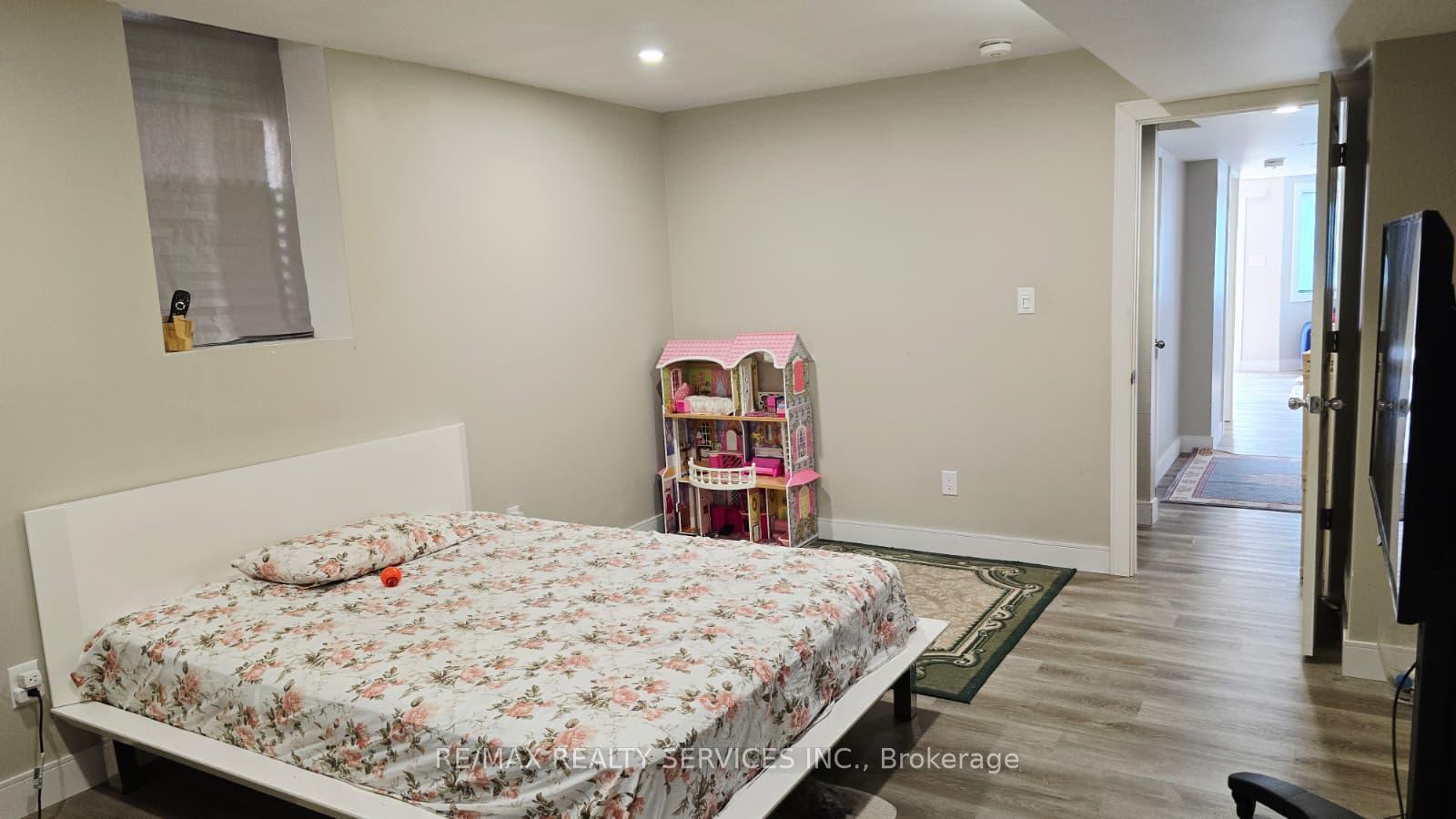 Photo 14 of 92 Allegro Drive, Brampton, Credit Valley — HOMEH