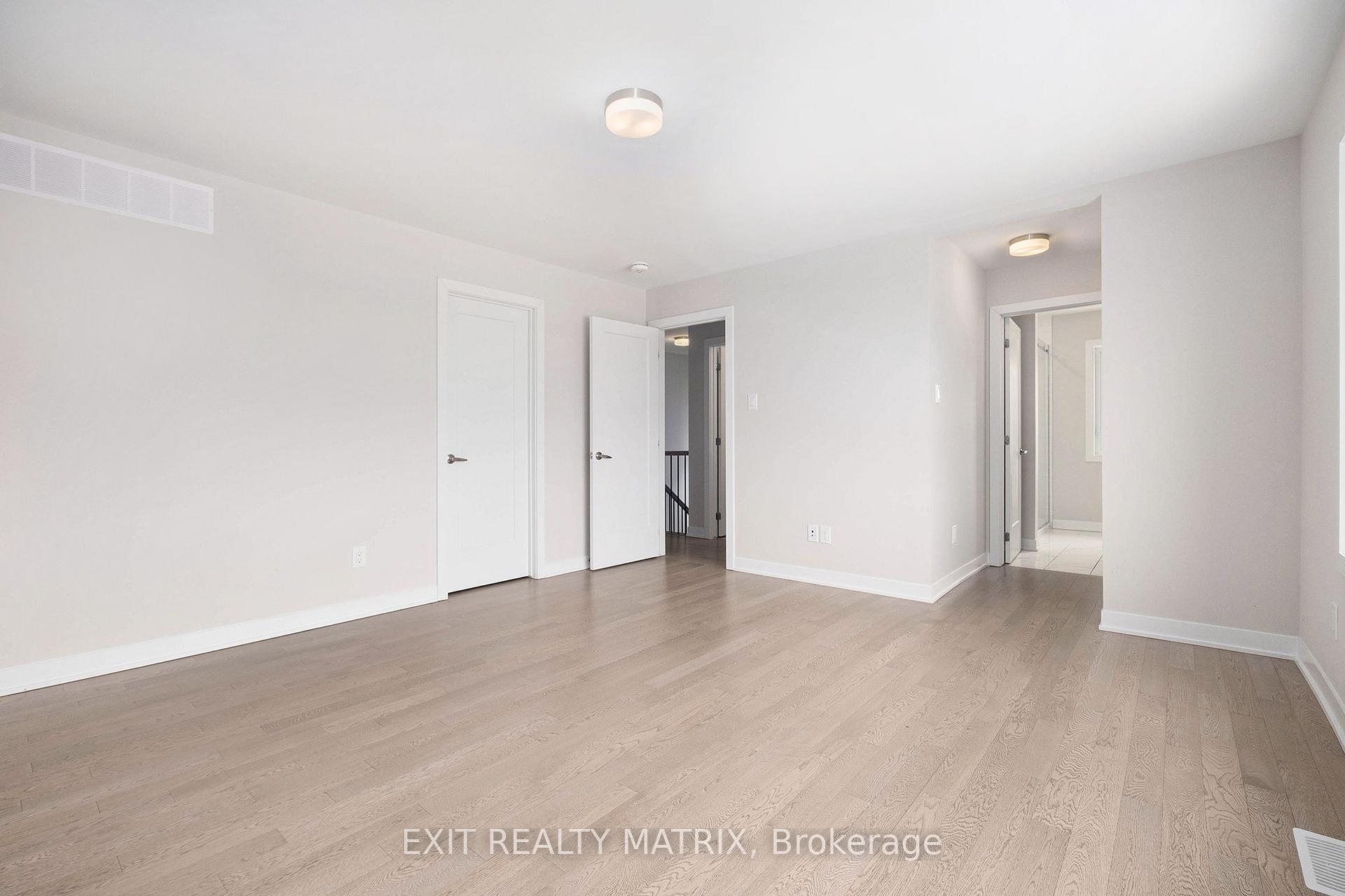 Photo 15 of 328 Appalachian Circle, Ottawa, Barrhaven - Half Moon Bay — HOMEH