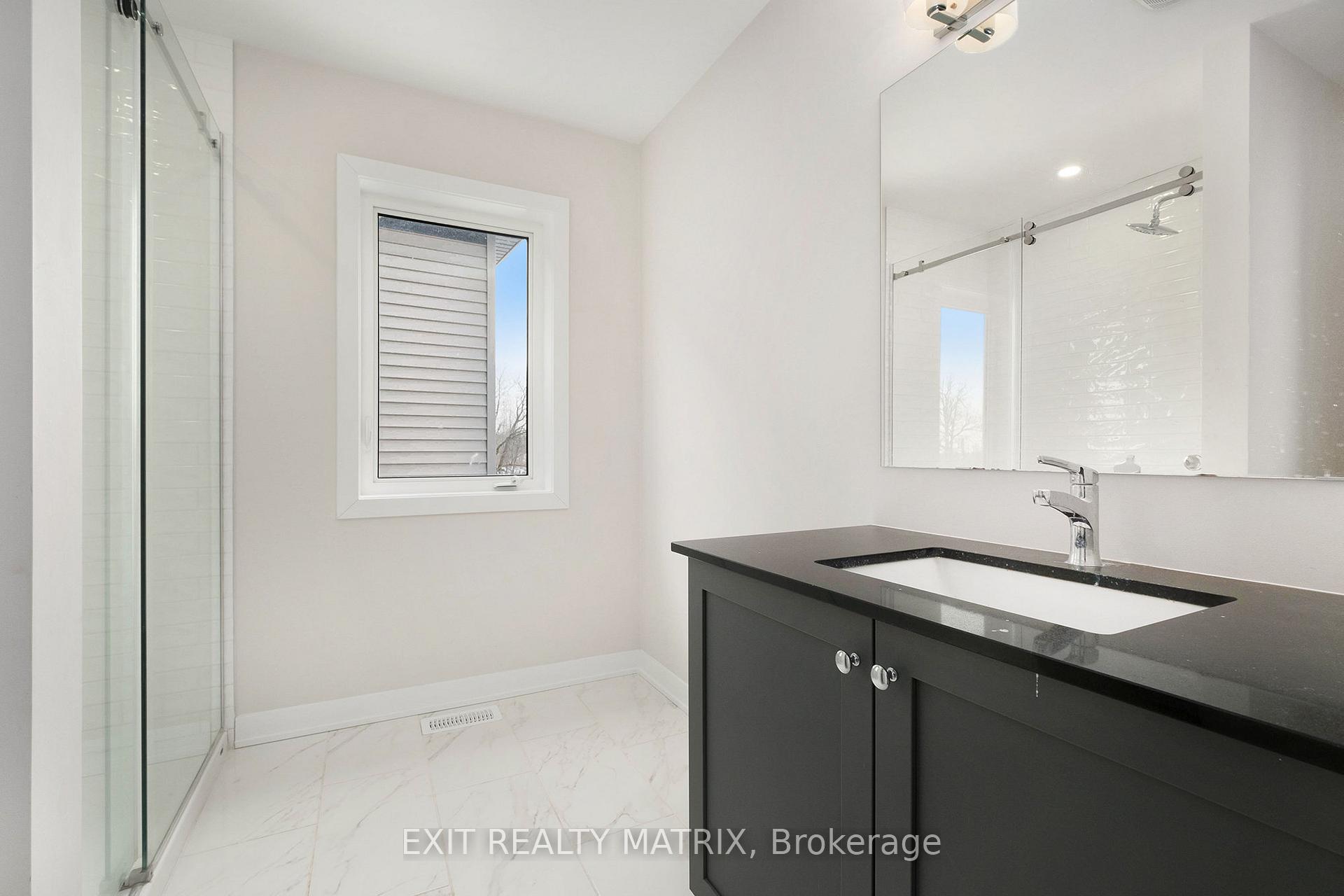Photo 17 of 328 Appalachian Circle, Ottawa, Barrhaven - Half Moon Bay — HOMEH