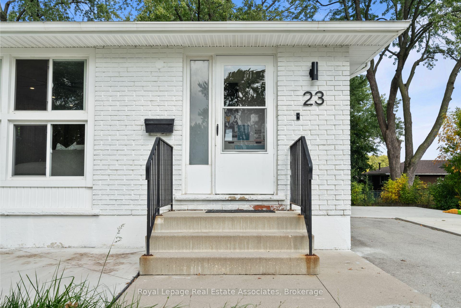 Photo 2 of 23 Thorley Drive, Hamilton, Berrisfield — HOMEH