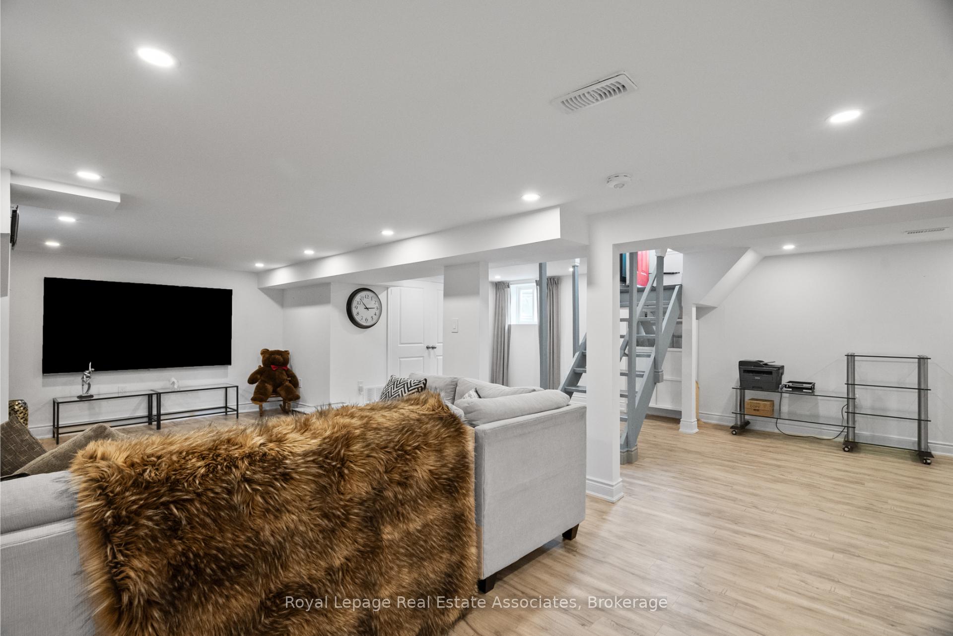 Photo 23 of 23 Thorley Drive, Hamilton, Berrisfield — HOMEH