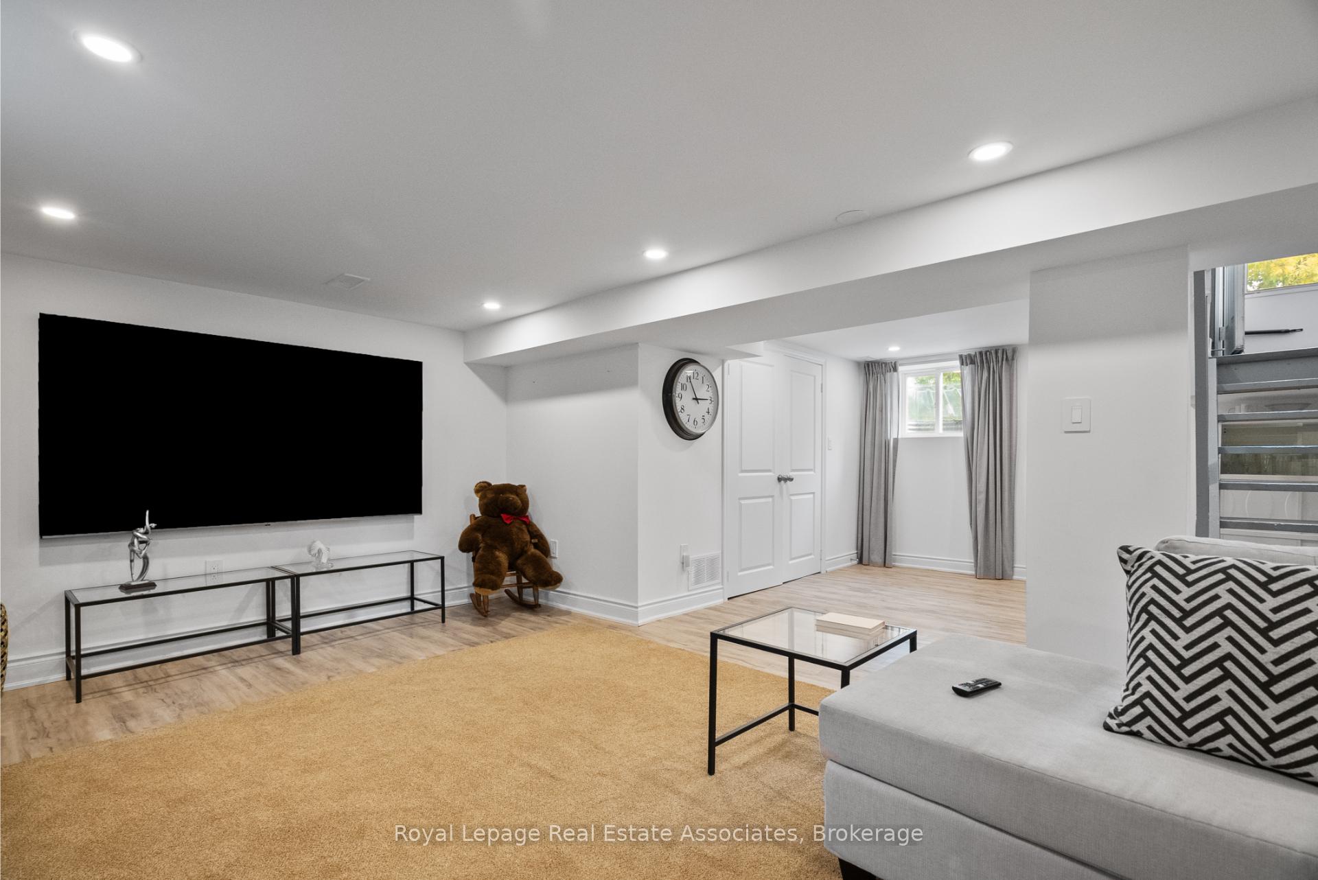 Photo 28 of 23 Thorley Drive, Hamilton, Berrisfield — HOMEH
