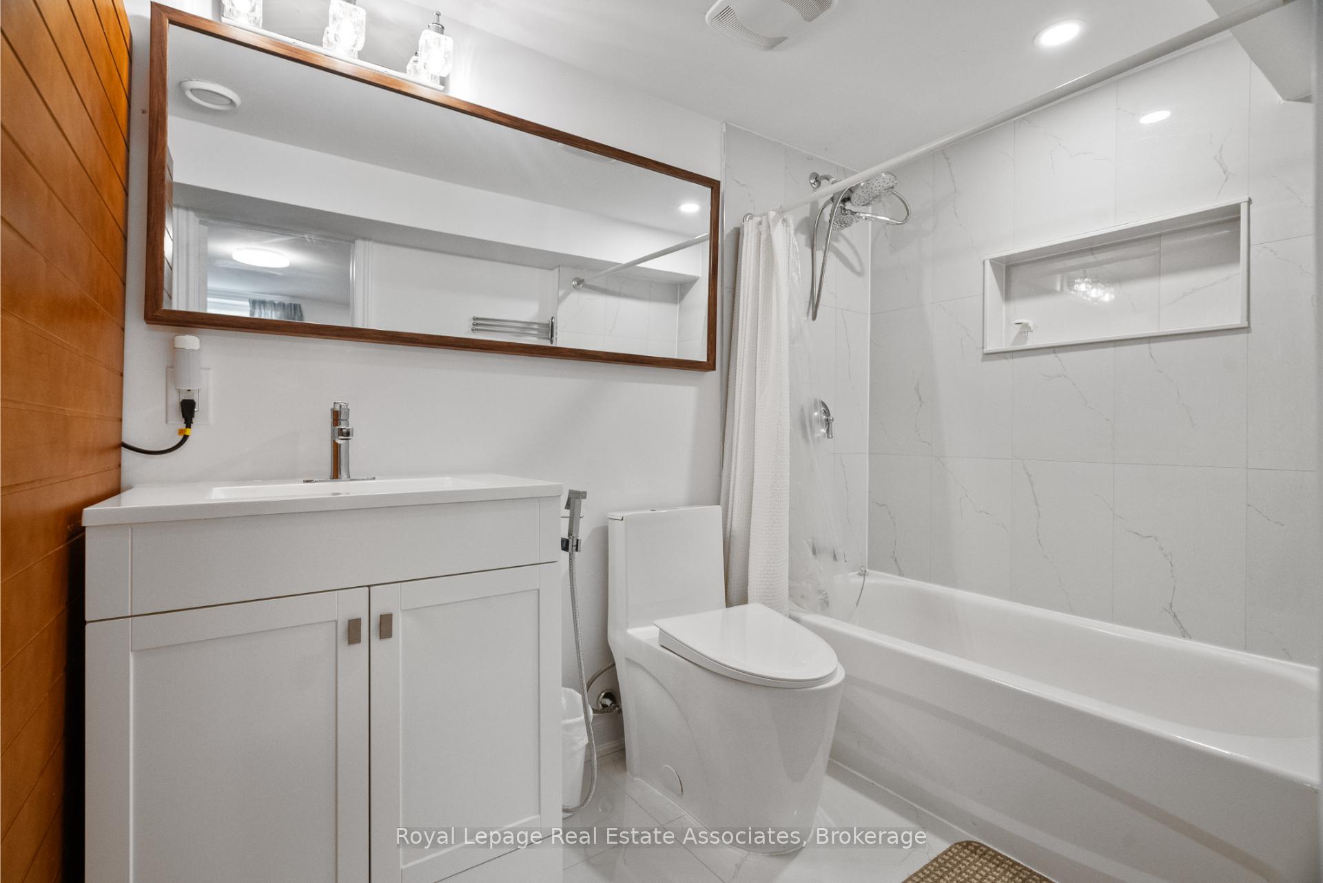 Photo 35 of 23 Thorley Drive, Hamilton, Berrisfield — HOMEH