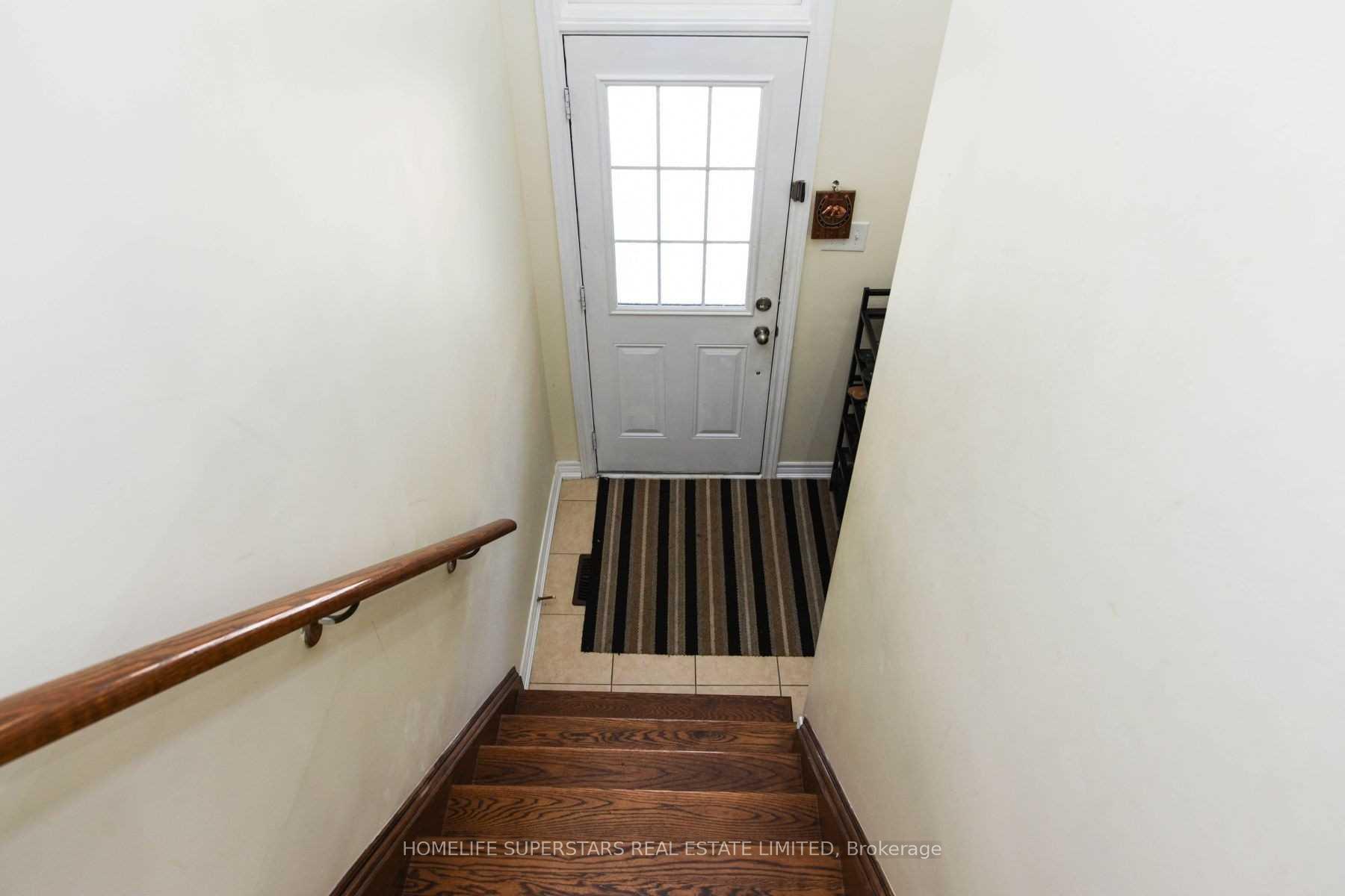 Photo 8 of 50 Sea Drifter Crescent, Brampton, Bram East — HOMEH