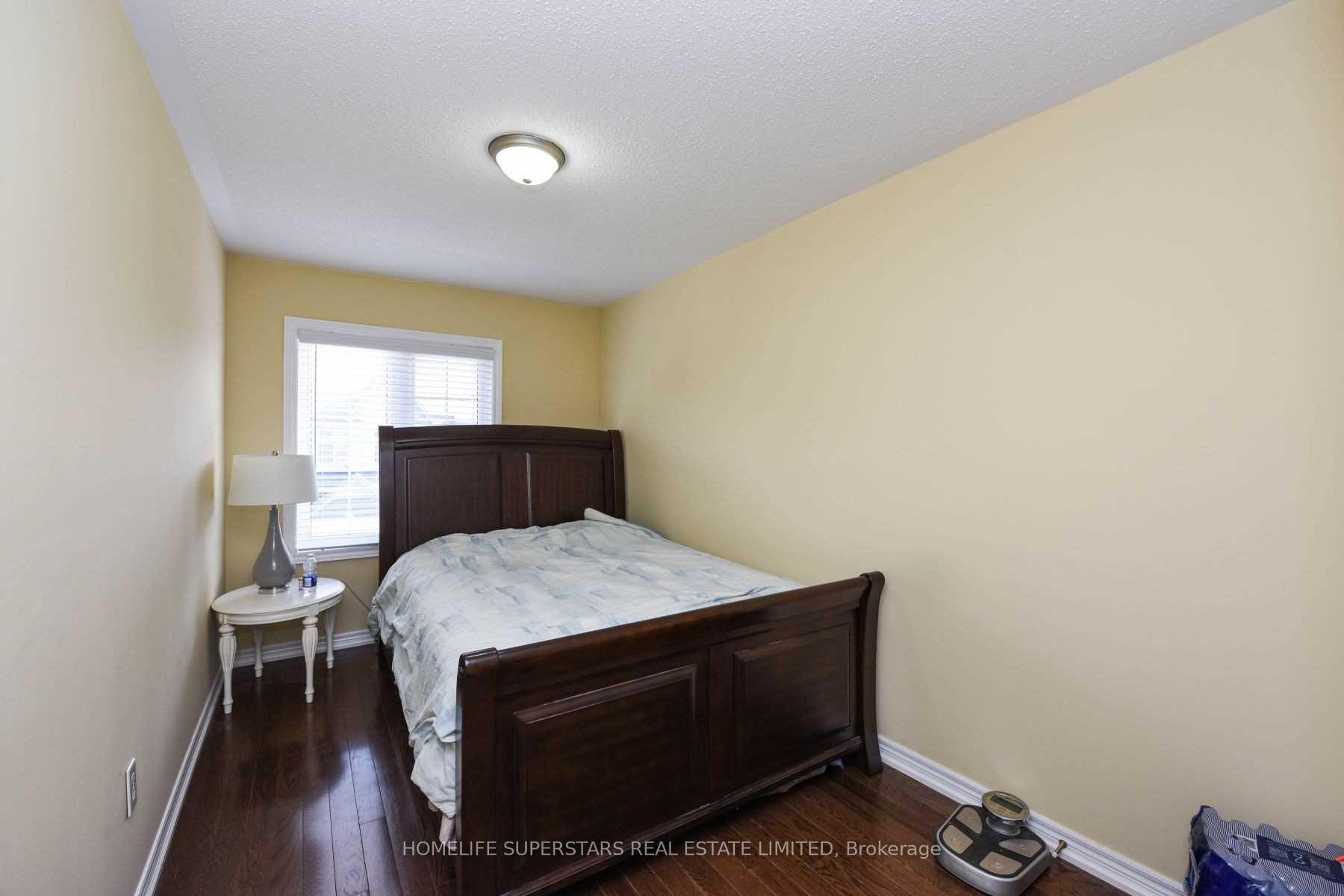 Photo 4 of 50 Sea Drifter Crescent, Brampton, Bram East — HOMEH